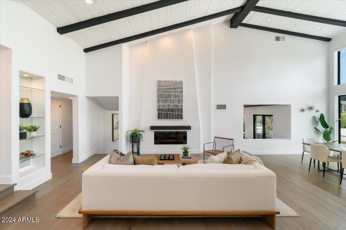 PEBBLE RIDGE - Residential