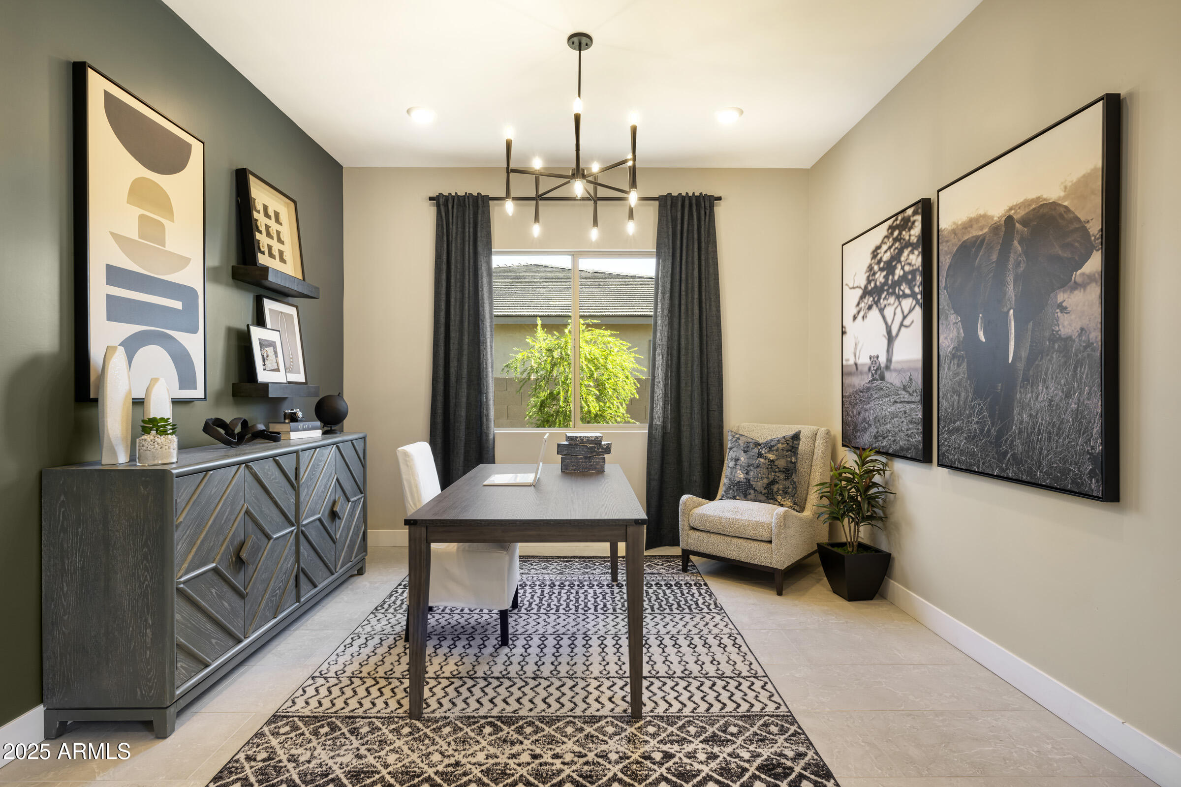 WHISPERING HILLS - Residential