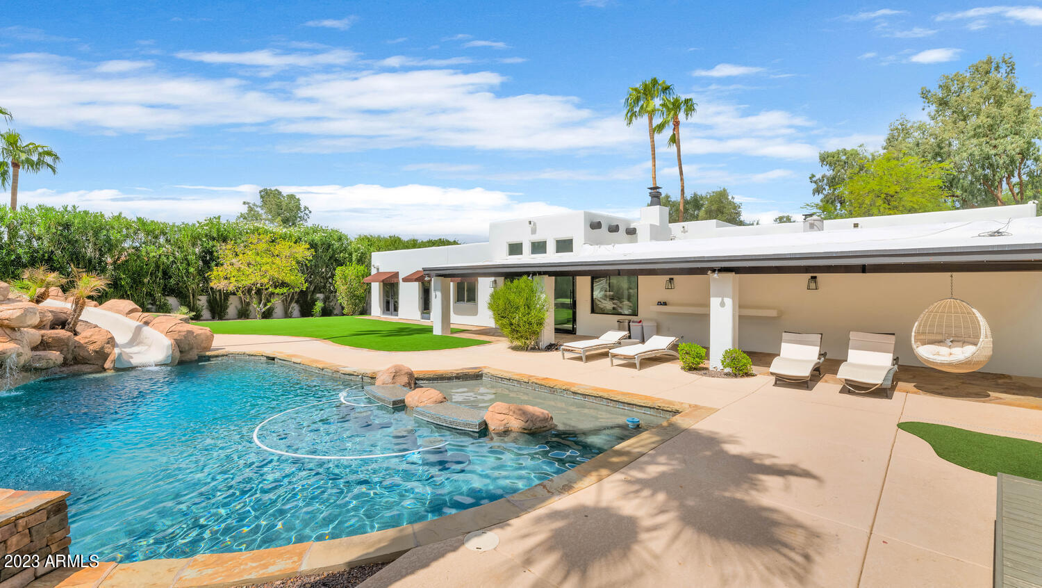 CAMELBACK CANYON - Residential