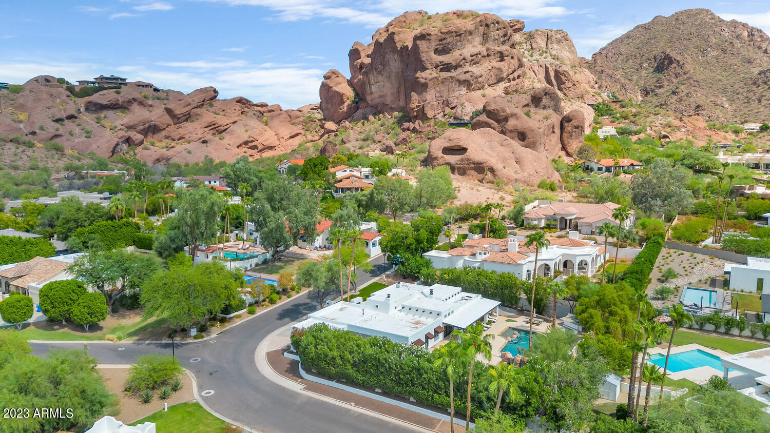 CAMELBACK CANYON - Residential