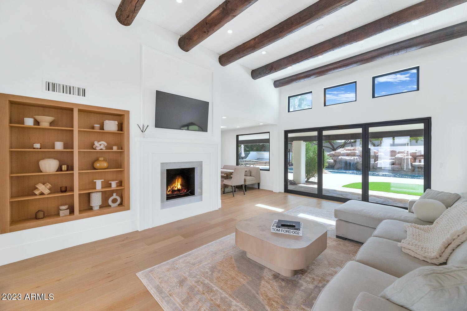 CAMELBACK CANYON - Residential
