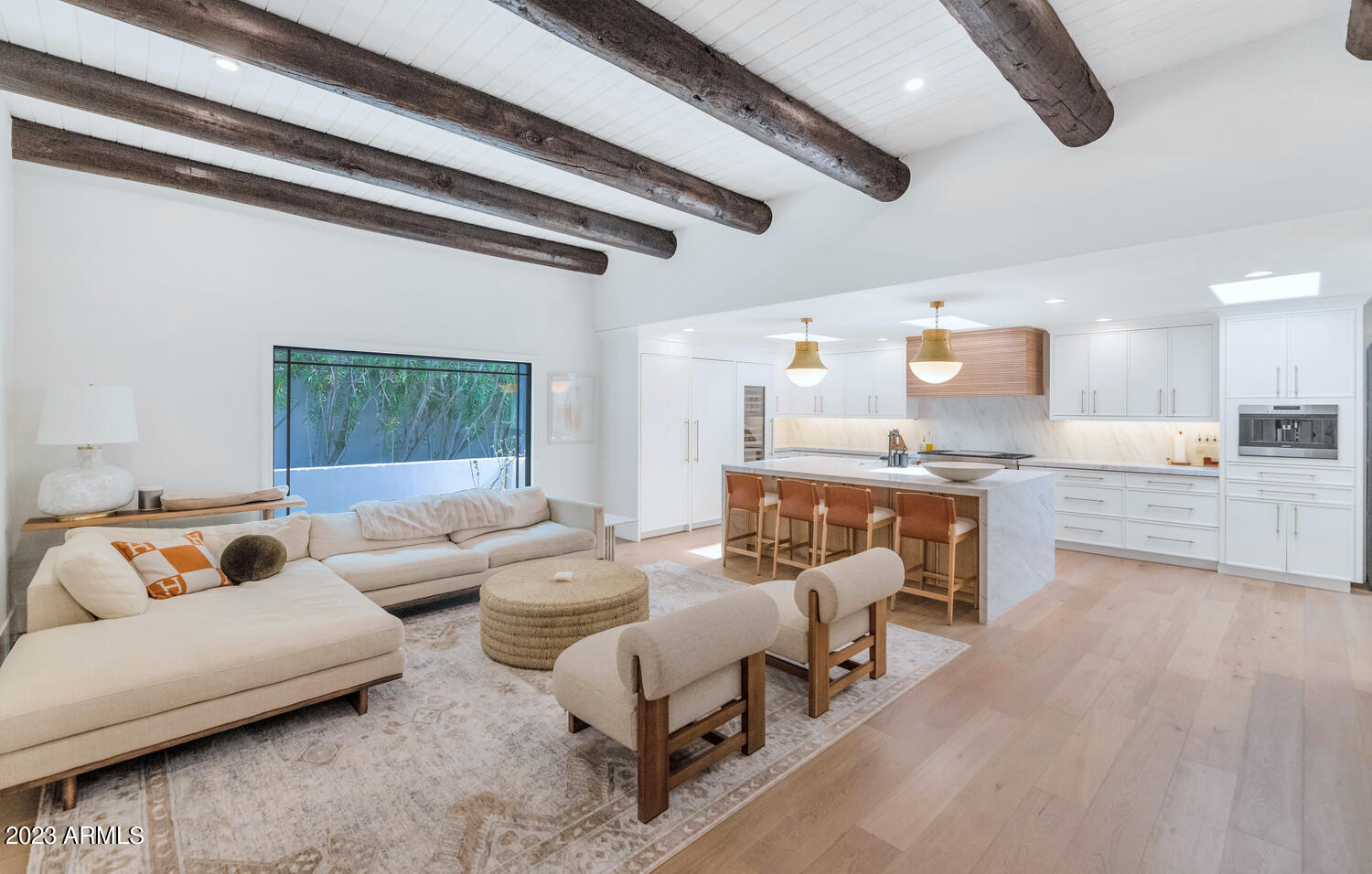 CAMELBACK CANYON - Residential