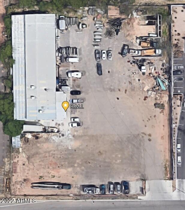 County Island in a prime commercial property at South 202 & Power Rd, Mesa, AZ. Unbeatable location with high visibility and traffic, ideal for all different types of business, Industrial, retail, office, Wedding reception or dining. Booming area with strong growth potential. Owner will carry loan based on terms. Rare investment opportunity! This is 50% ownership.