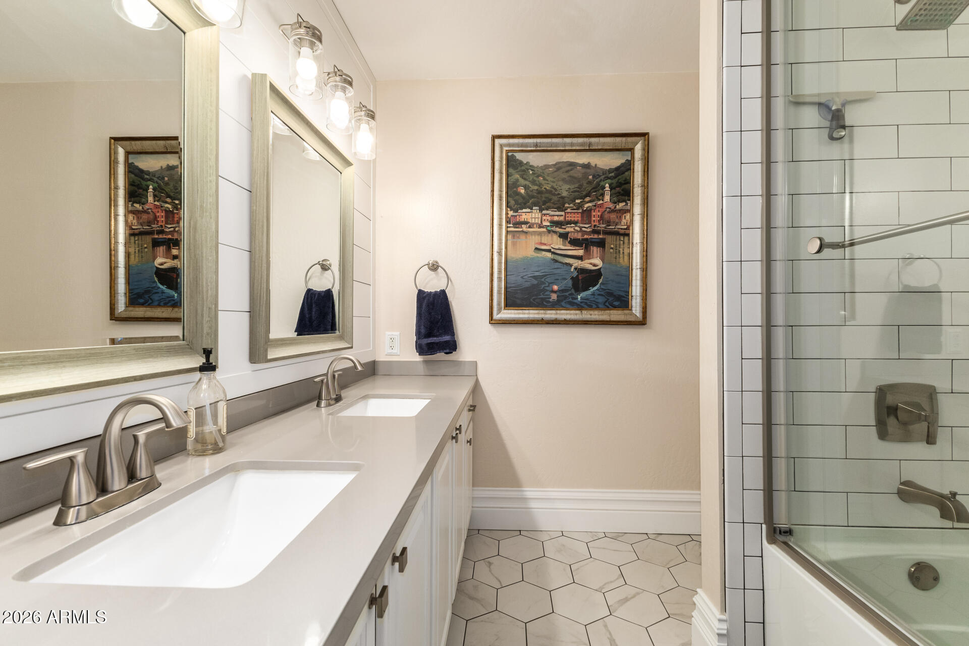 HAVEN GROVES - Residential
