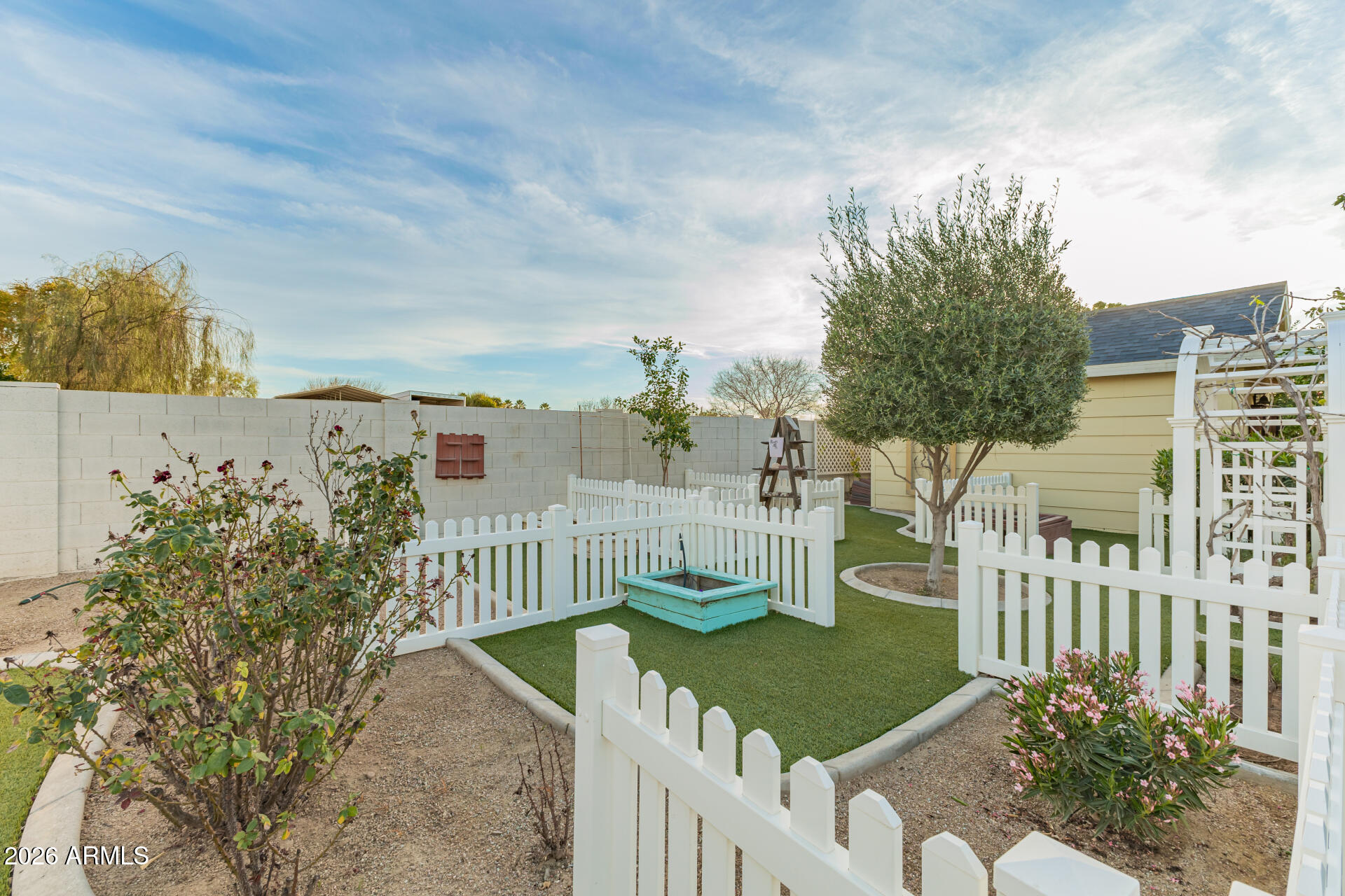 HAVEN GROVES - Residential
