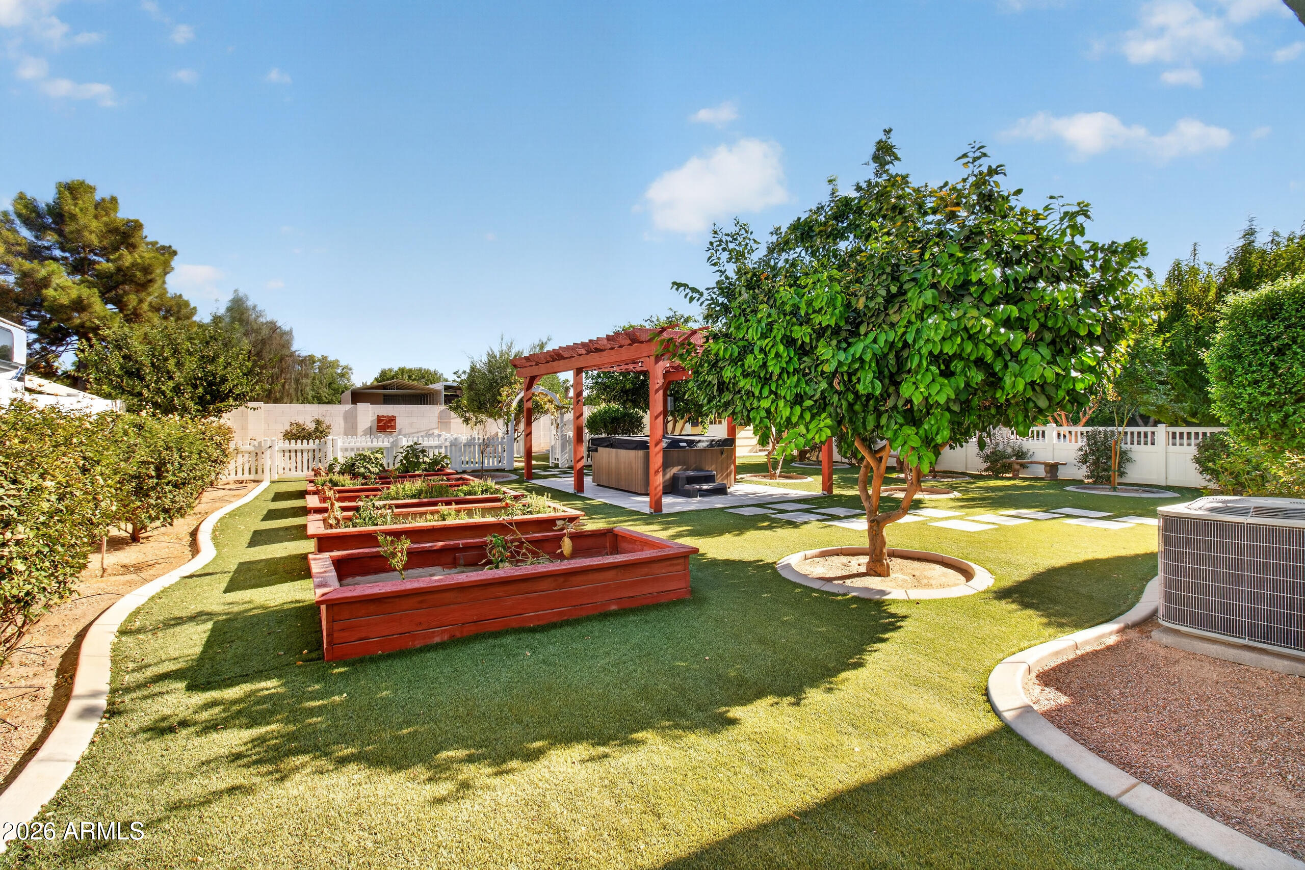 HAVEN GROVES - Residential