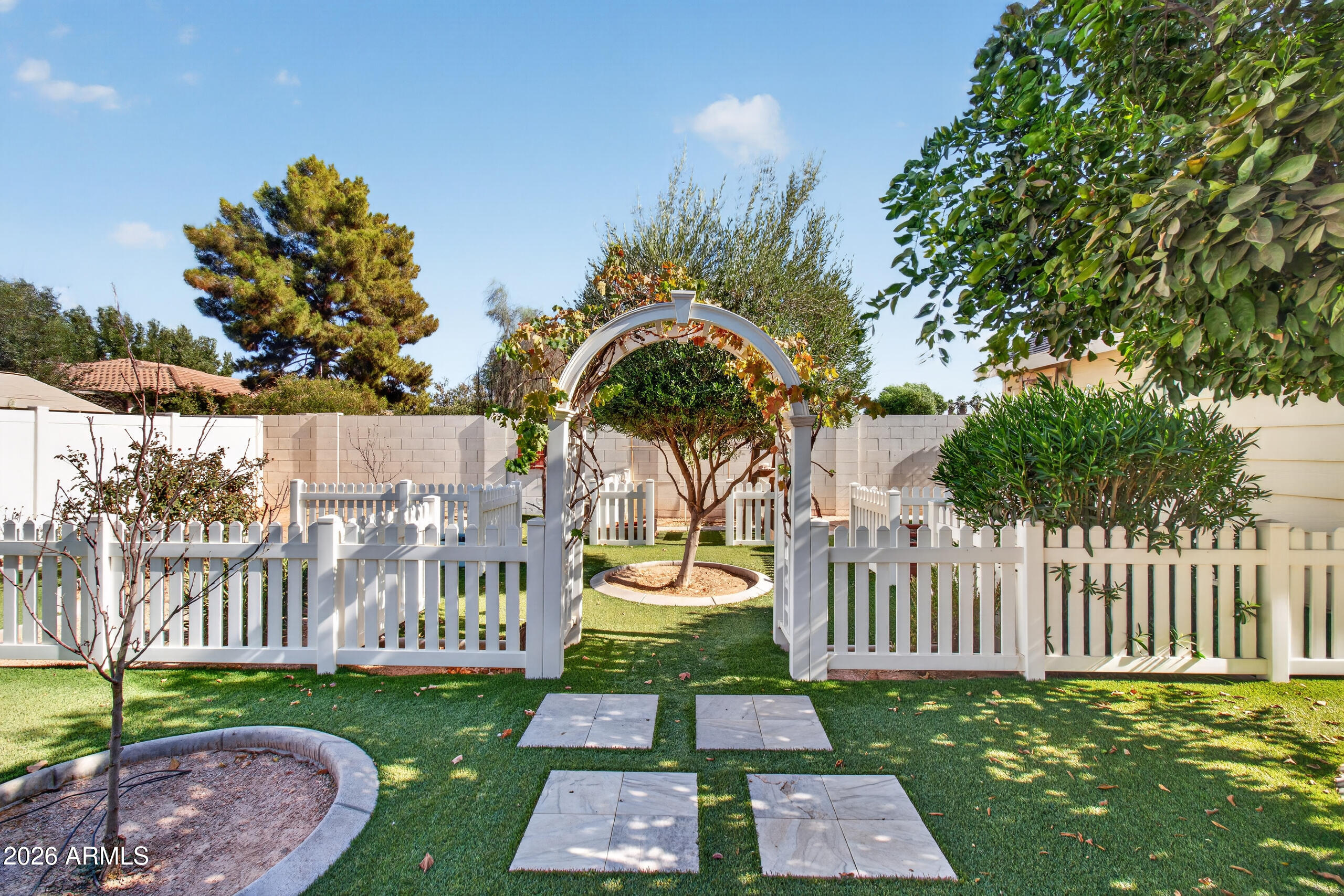 HAVEN GROVES - Residential