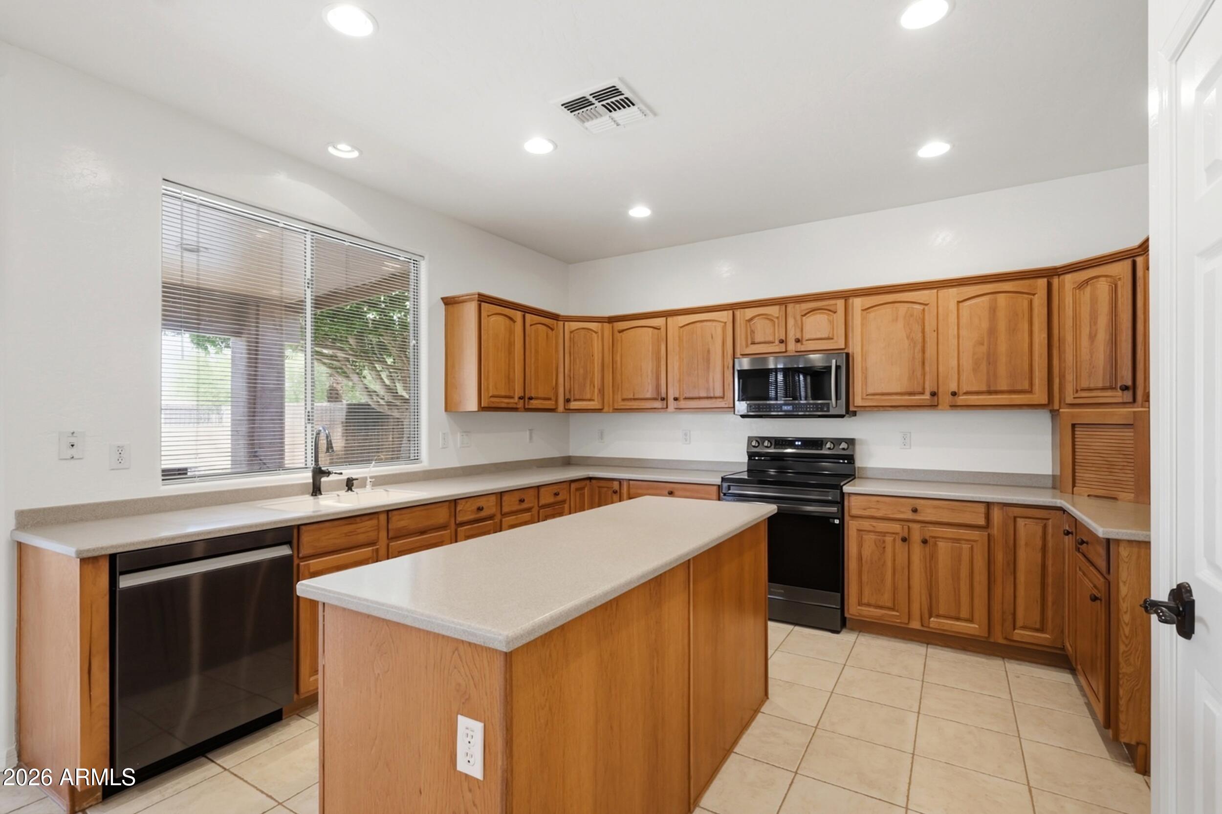 PALM VALLEY PHASE 3B - Residential
