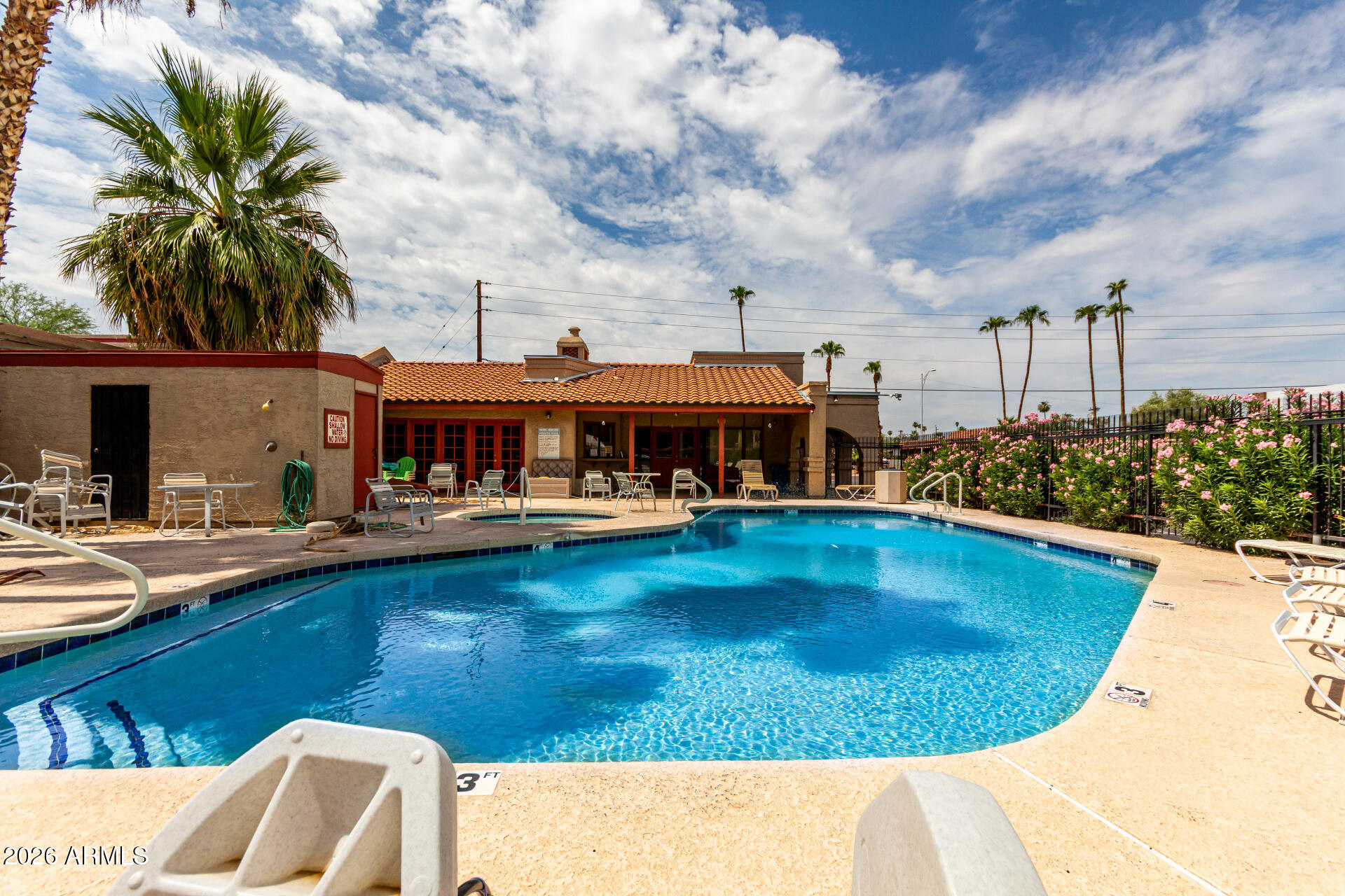 LOS CORONADOS AMD - Residential Lease