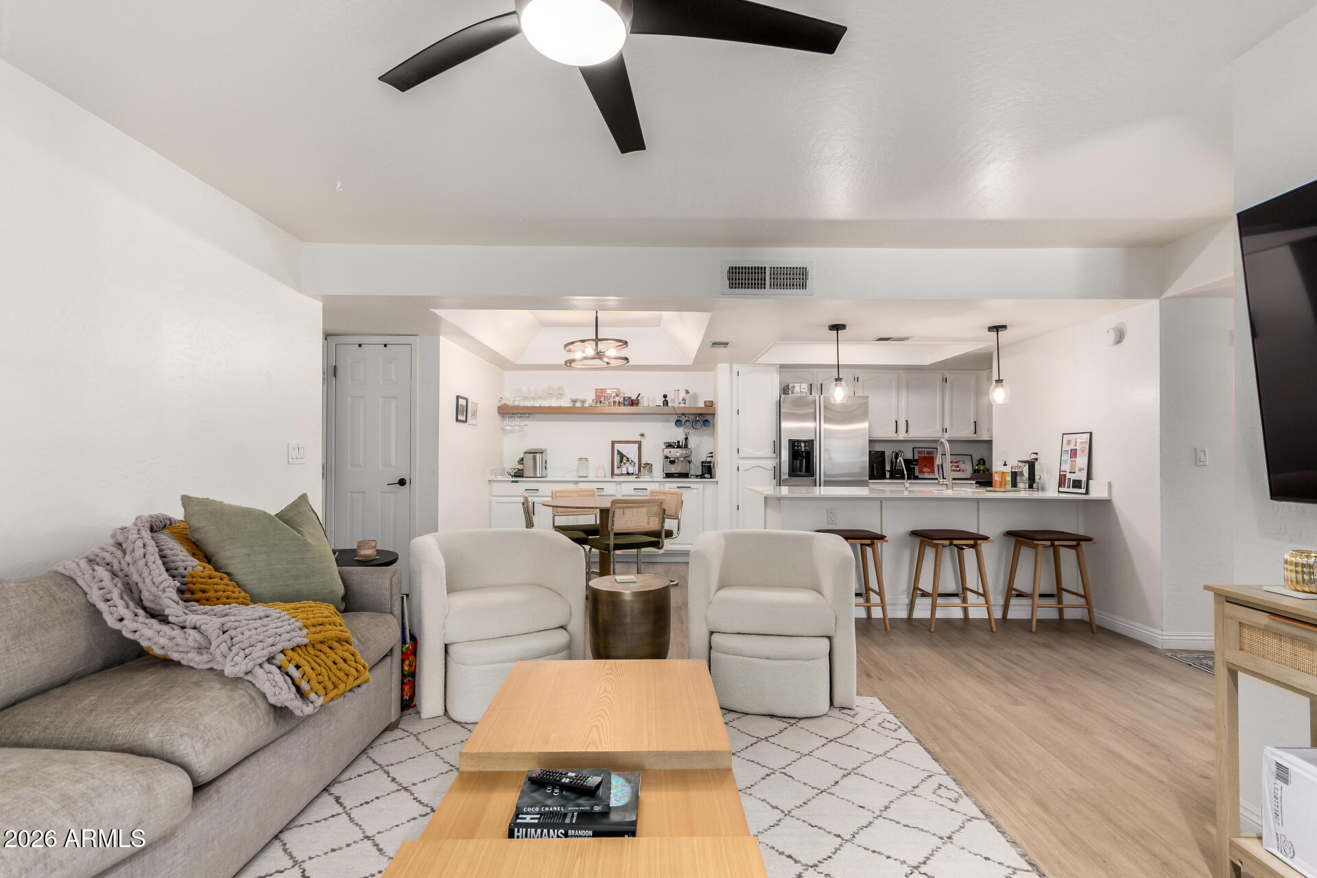 LOS CORONADOS AMD - Residential Lease