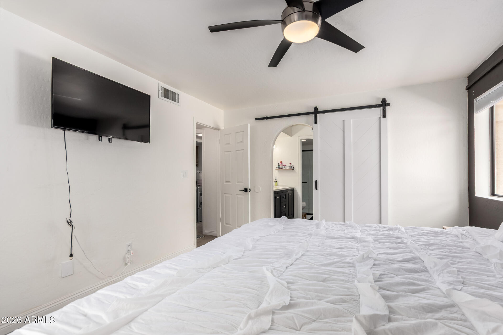 LOS CORONADOS AMD - Residential Lease