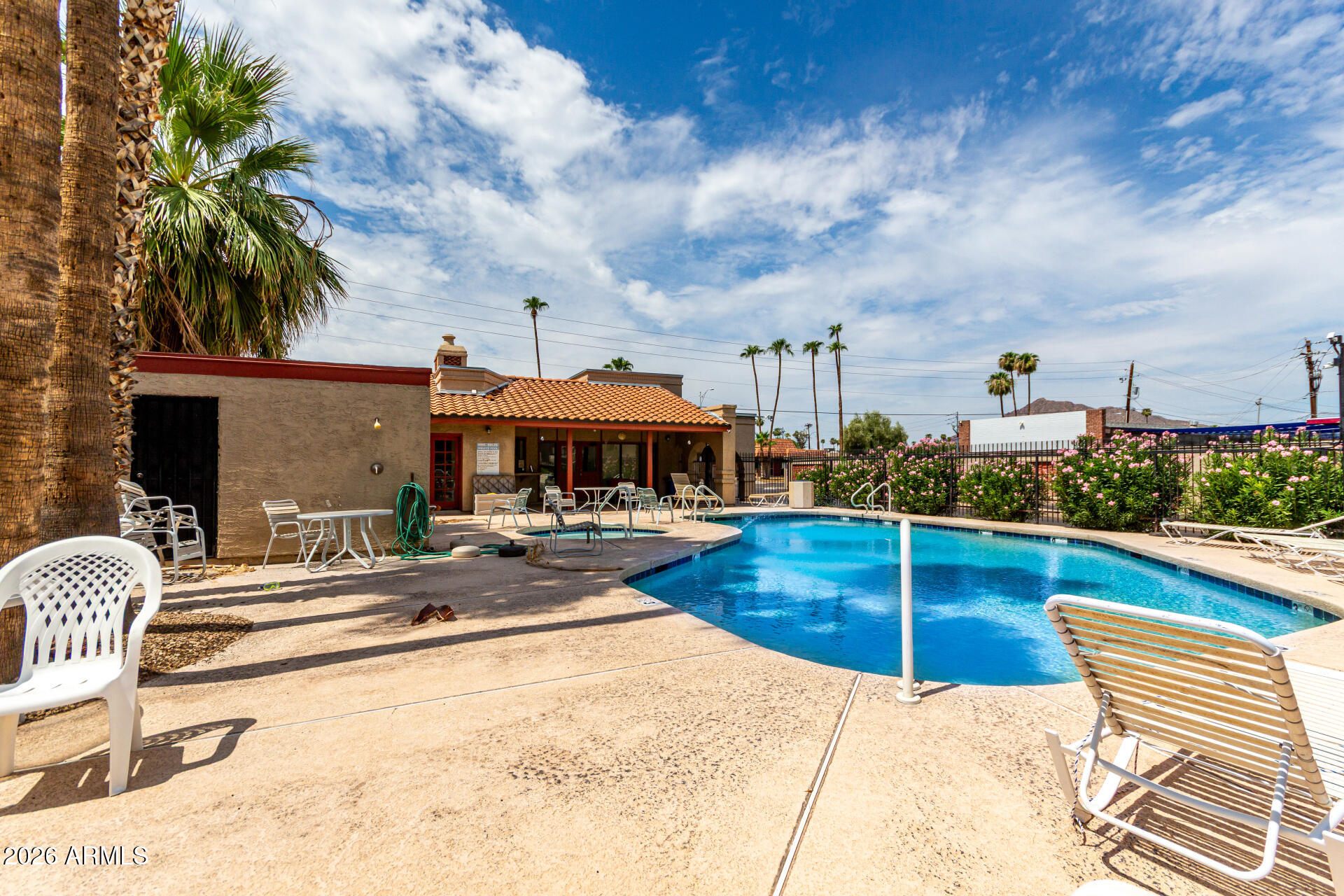 LOS CORONADOS AMD - Residential Lease
