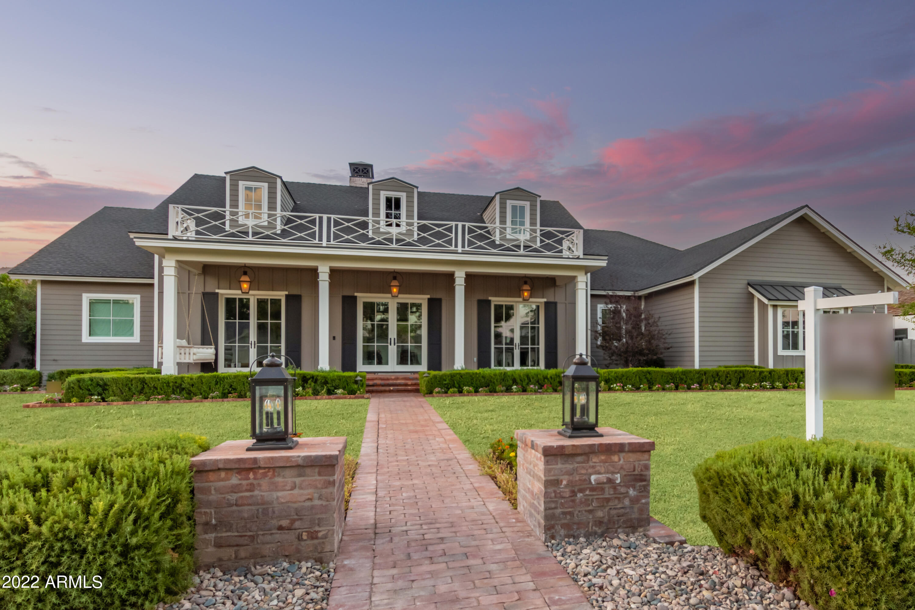 SUN VALLEY ESTATES LOT 1-4, 8-17, 20-33 - Residential