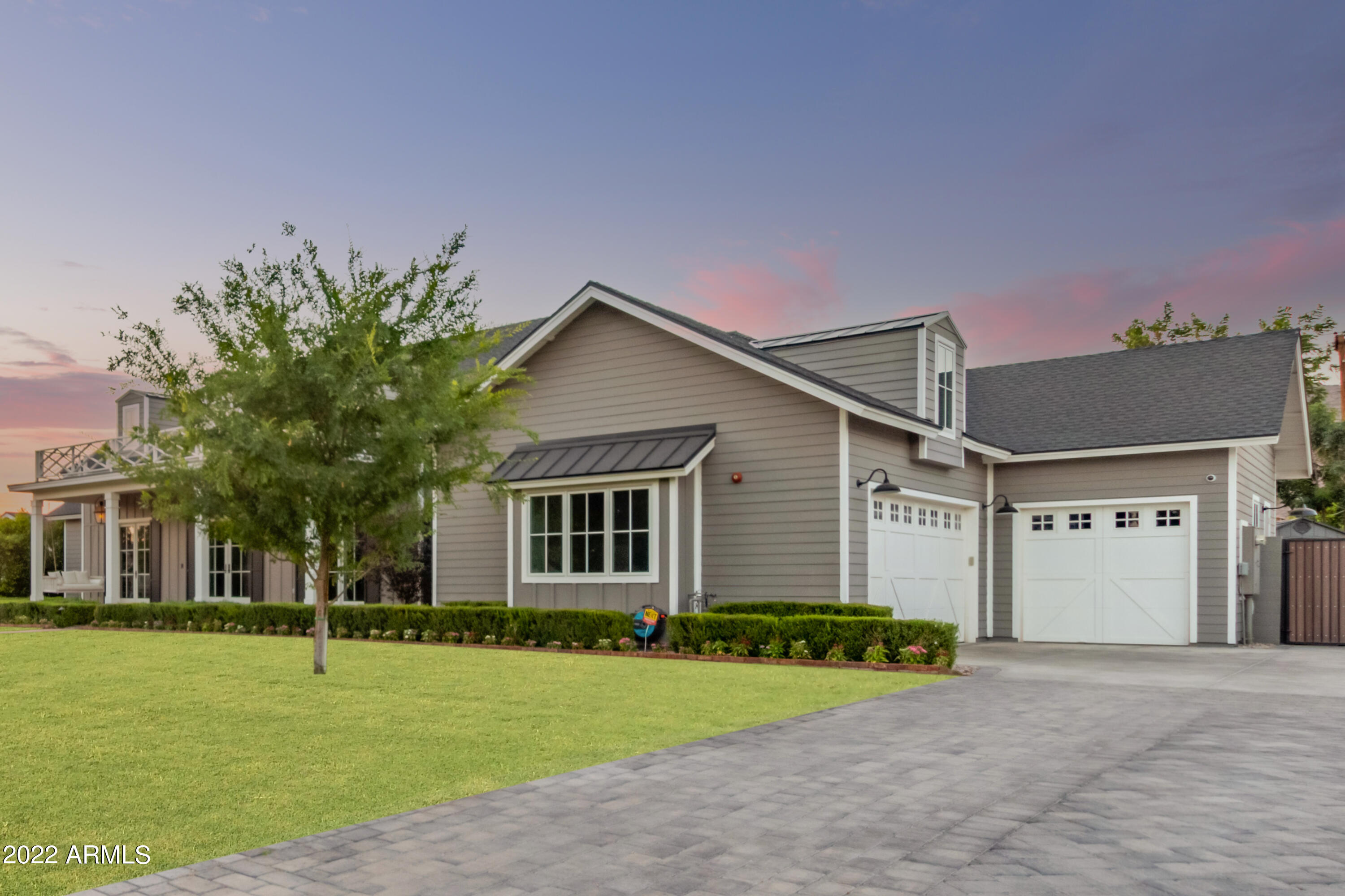 SUN VALLEY ESTATES LOT 1-4, 8-17, 20-33 - Residential