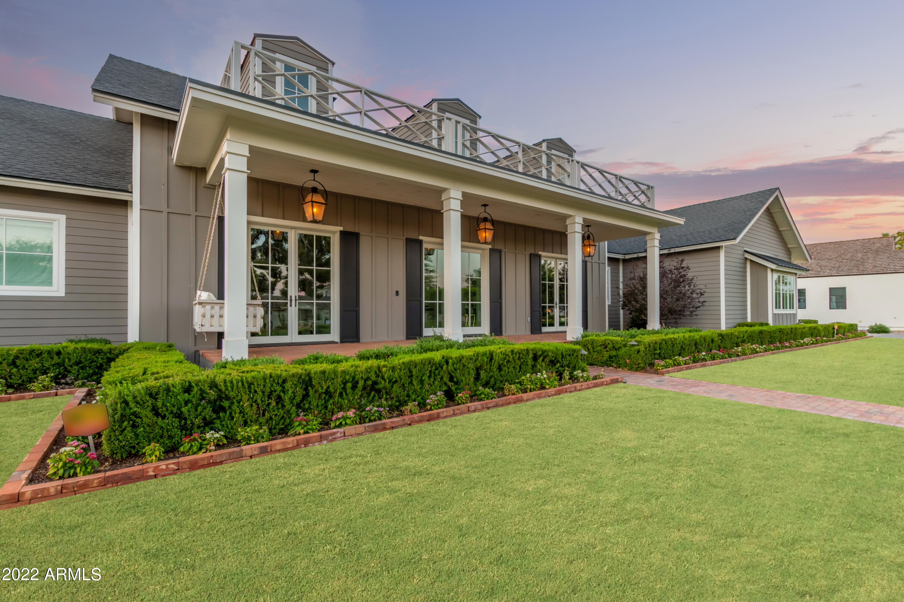 SUN VALLEY ESTATES LOT 1-4, 8-17, 20-33 - Residential