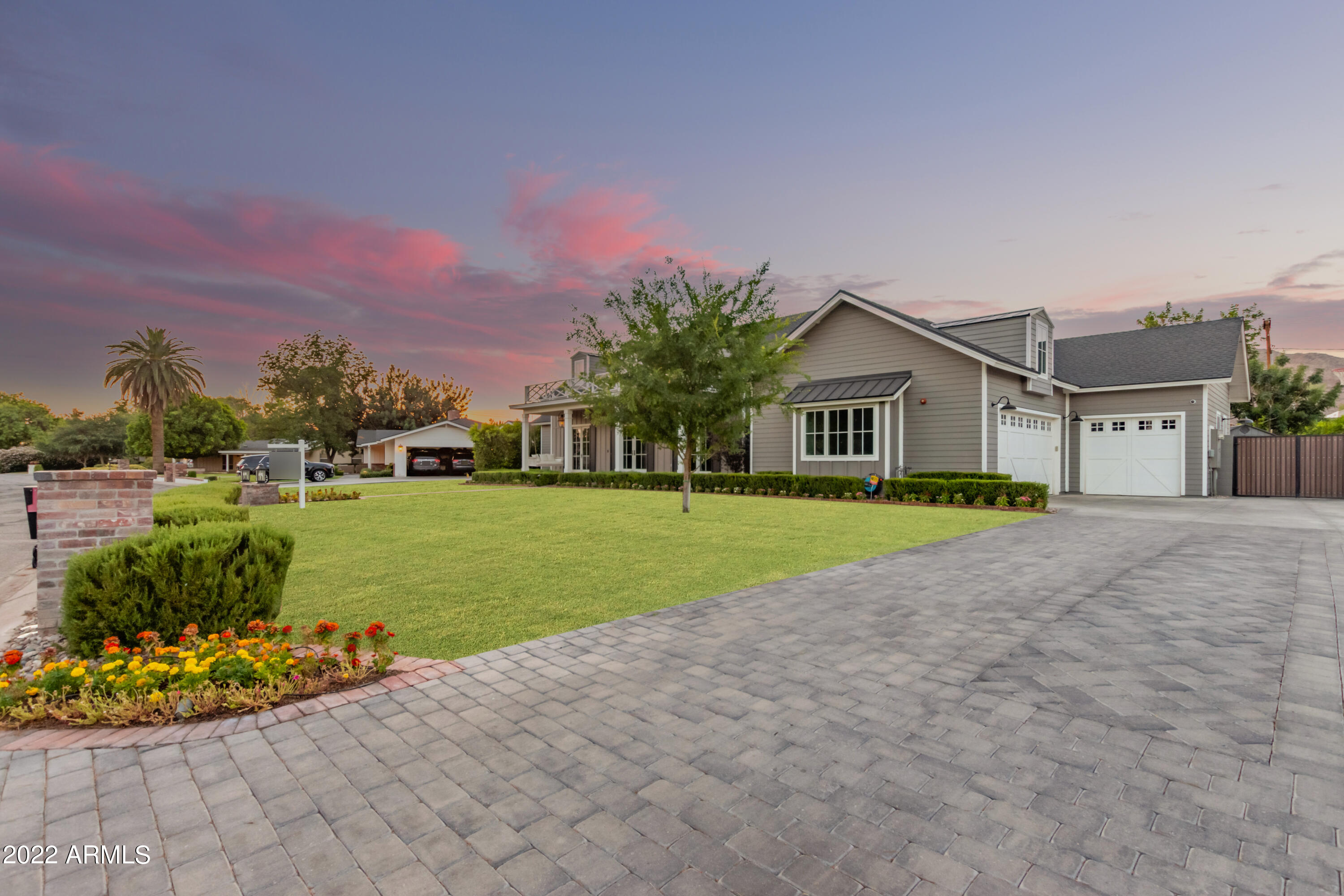 SUN VALLEY ESTATES LOT 1-4, 8-17, 20-33 - Residential