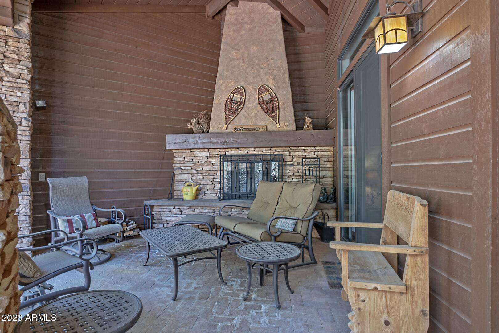 PORTAL PINE CREEK CANYON 4 - Residential