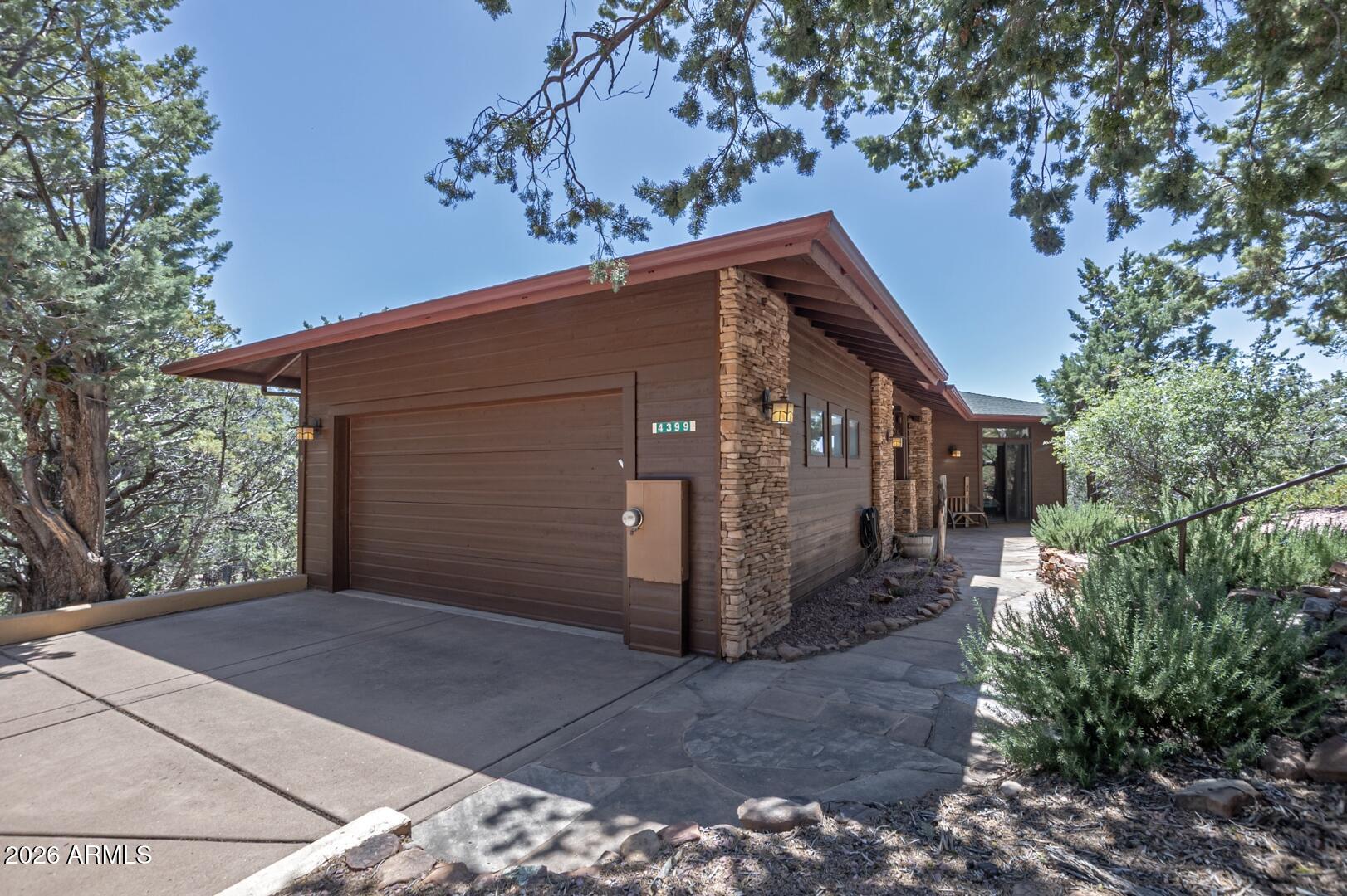 PORTAL PINE CREEK CANYON 4 - Residential