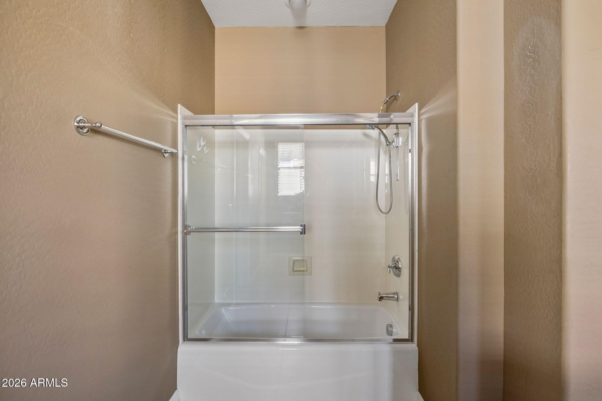 STONERIDGE 5 - Residential
