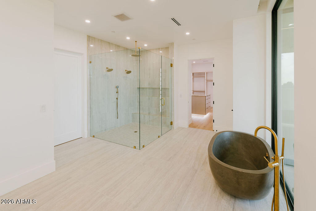 2200 E BETHANY - Residential