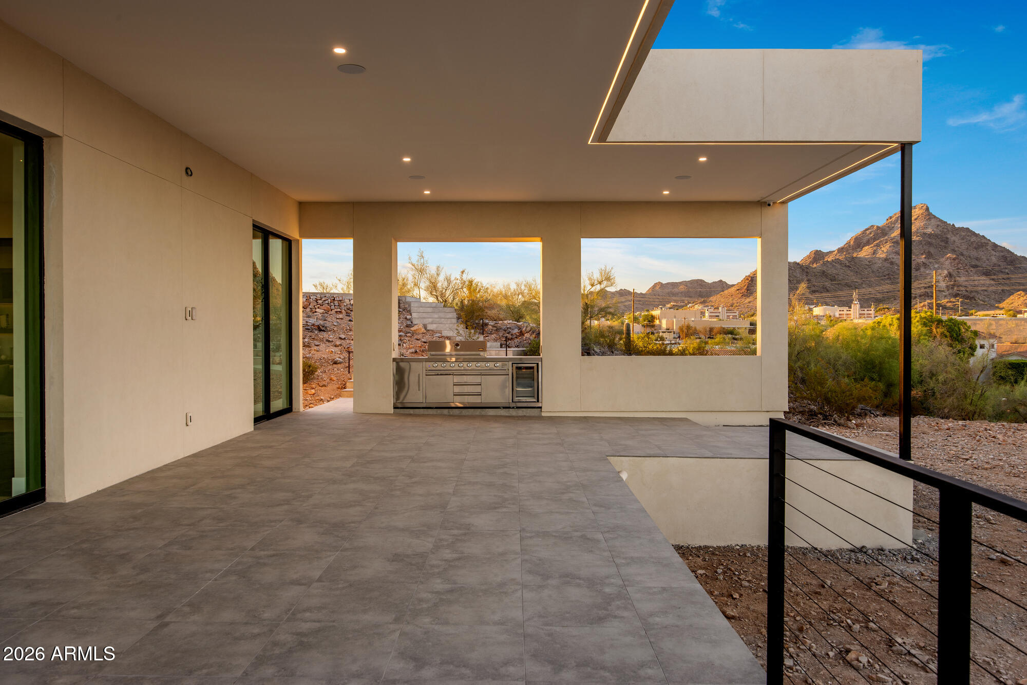 2200 E BETHANY - Residential