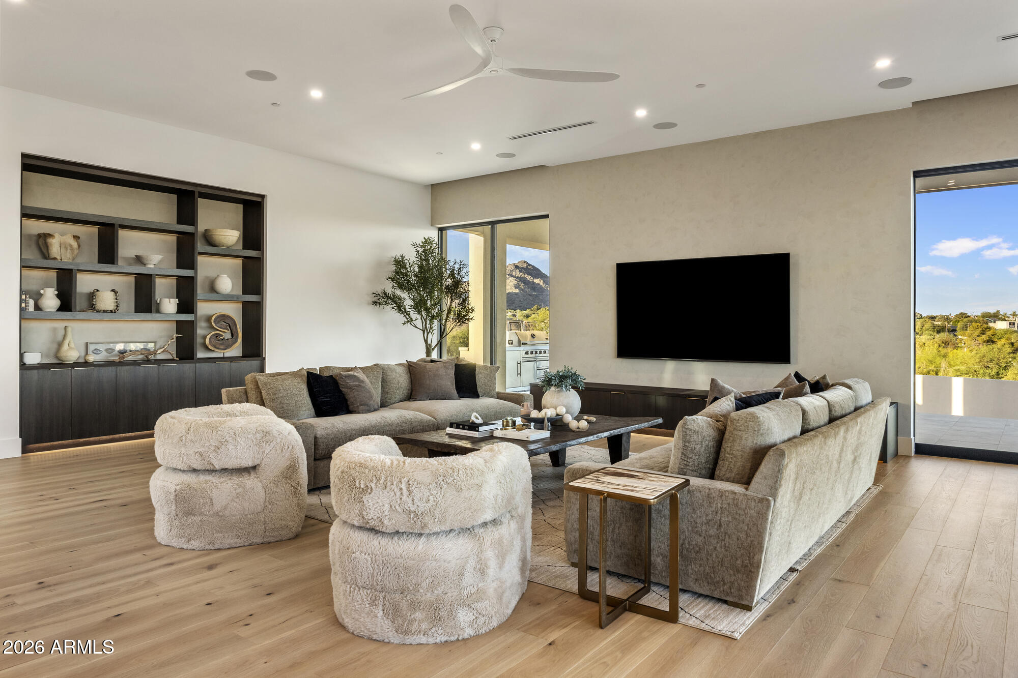 2200 E BETHANY - Residential