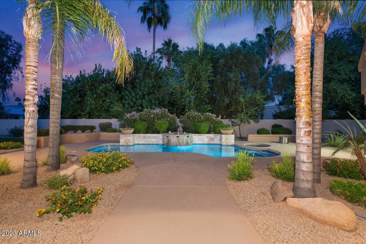 Equestrian Manor - Residential