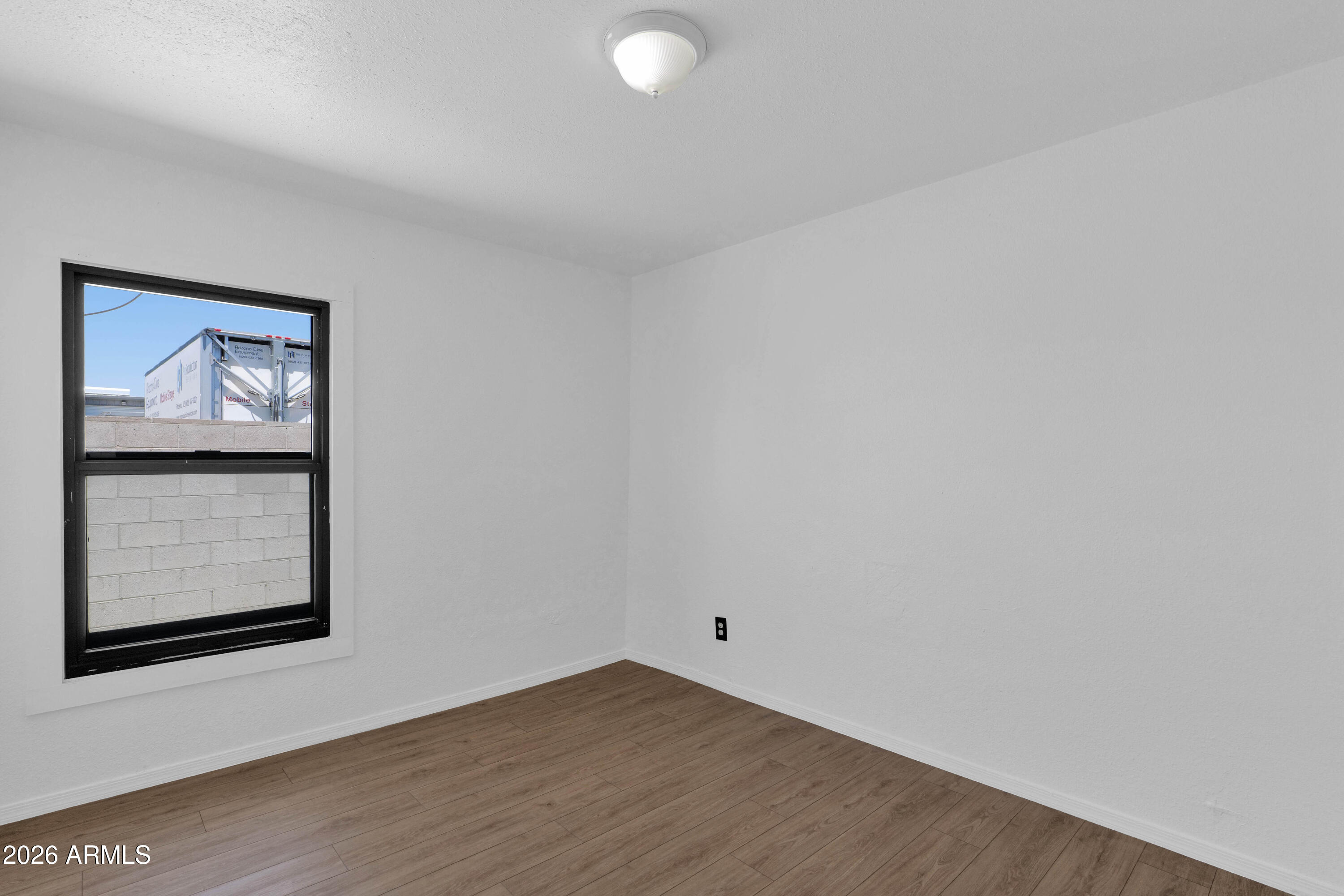 WISE ADD - Commercial Sale