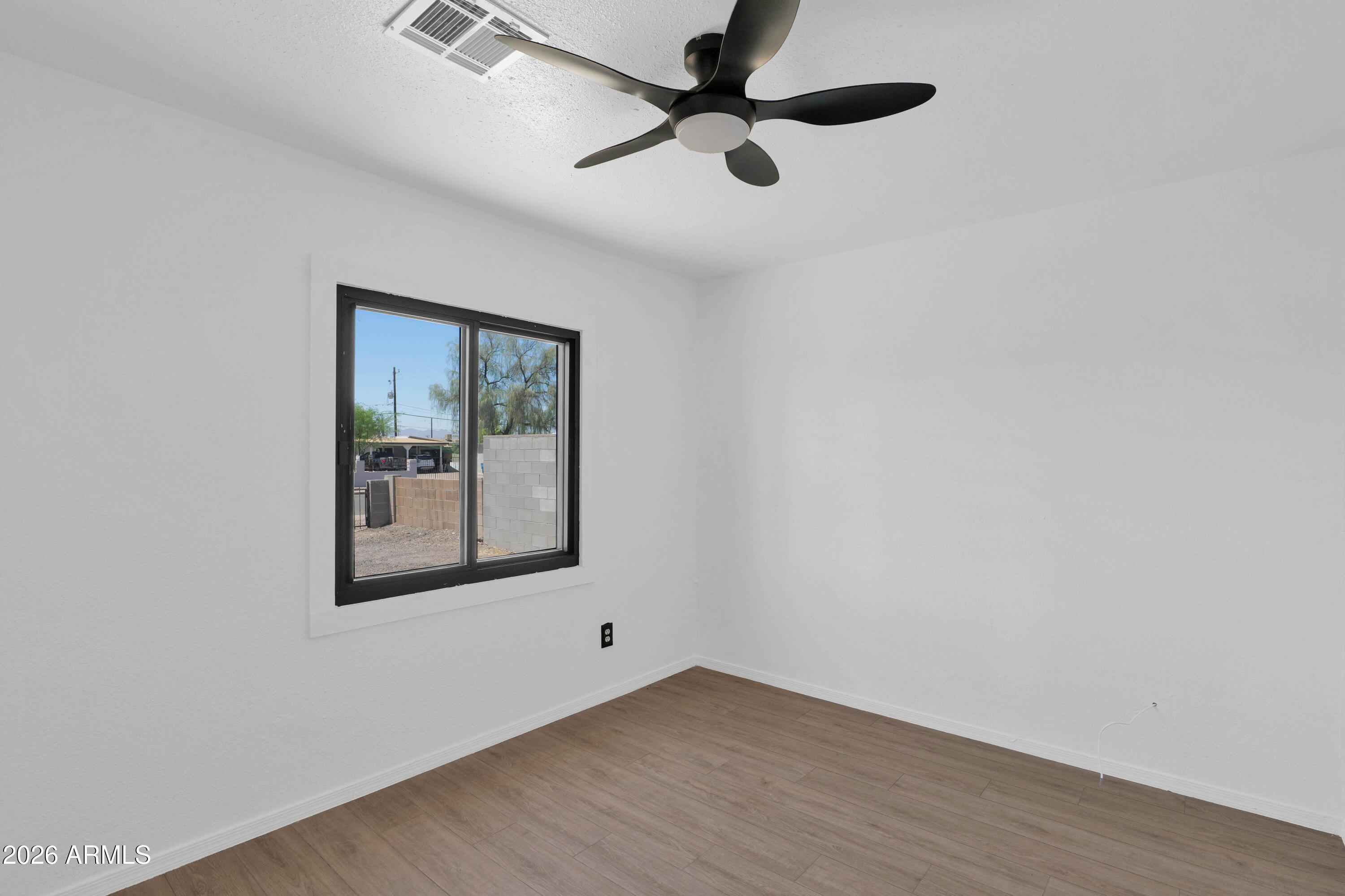 WISE ADD - Commercial Sale