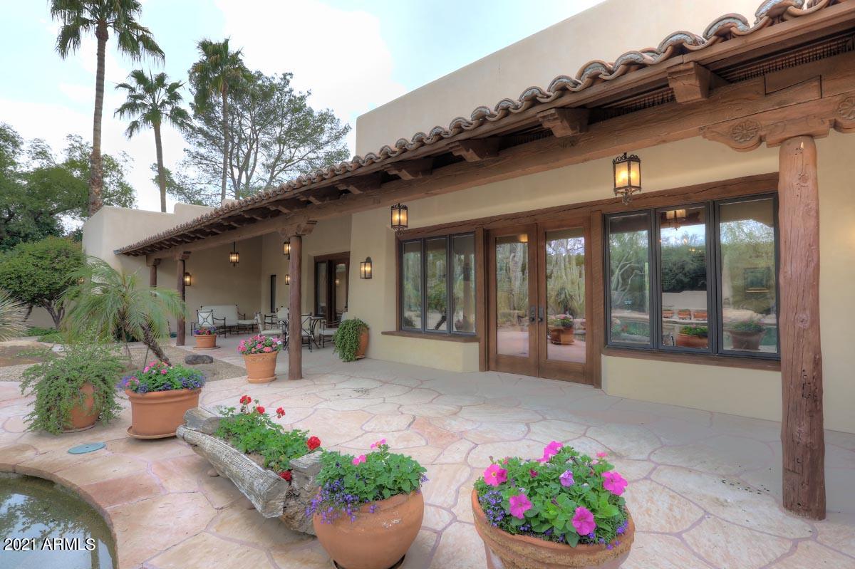 CASA BLANCA ESTATES LOT 20-37 & TR A - Residential