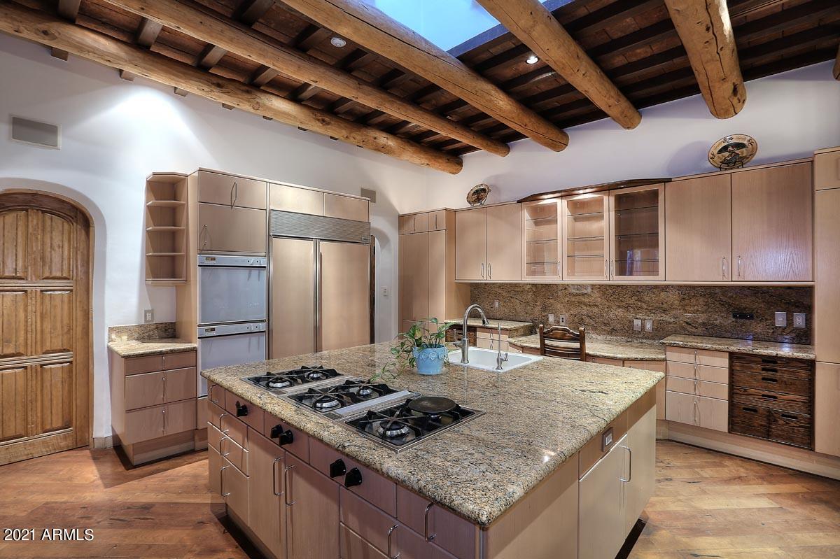 CASA BLANCA ESTATES LOT 20-37 & TR A - Residential