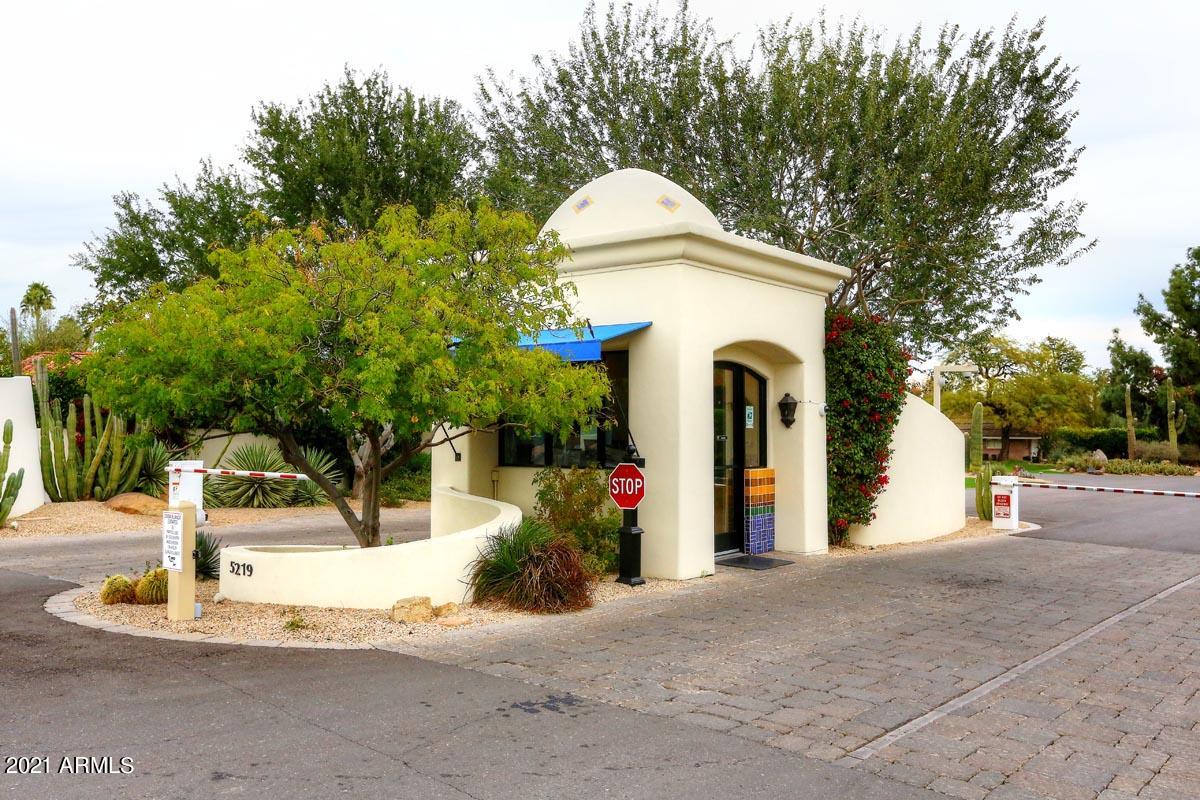 CASA BLANCA ESTATES LOT 20-37 & TR A - Residential