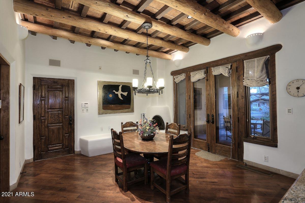 CASA BLANCA ESTATES LOT 20-37 & TR A - Residential