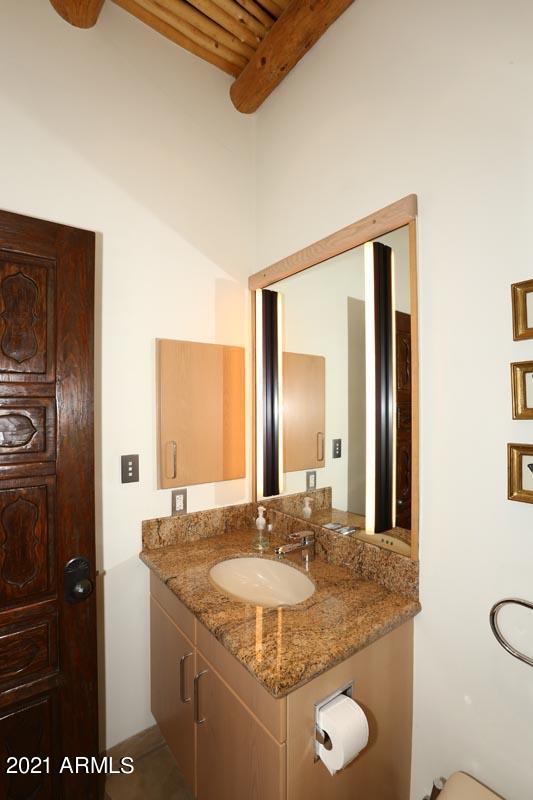 CASA BLANCA ESTATES LOT 20-37 & TR A - Residential