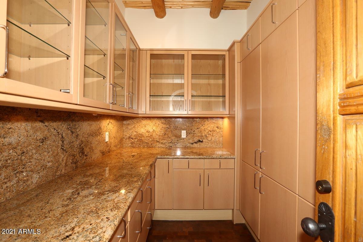 CASA BLANCA ESTATES LOT 20-37 & TR A - Residential