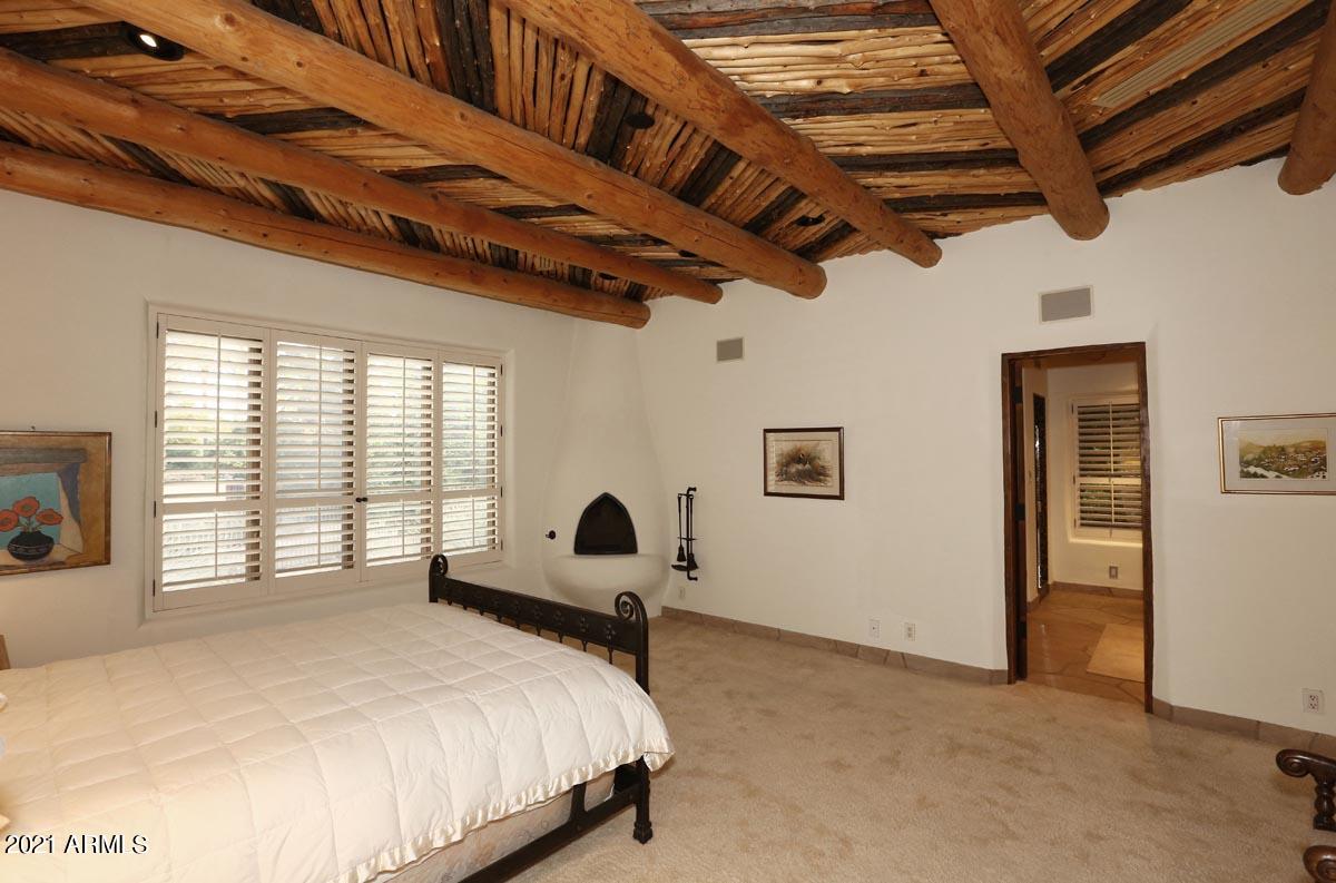 CASA BLANCA ESTATES LOT 20-37 & TR A - Residential