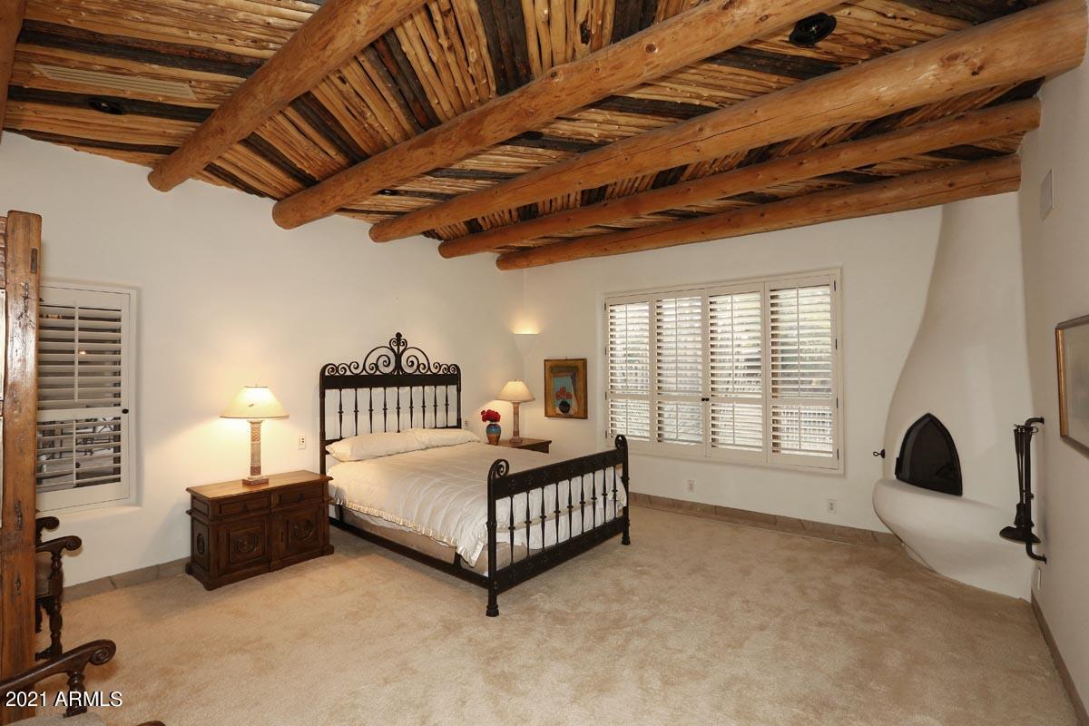 CASA BLANCA ESTATES LOT 20-37 & TR A - Residential