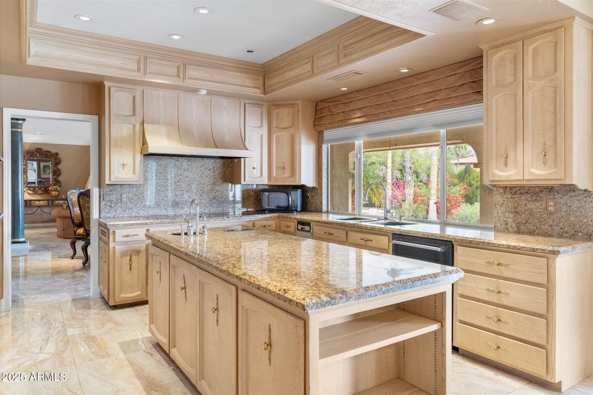TATUM CANYON - Residential