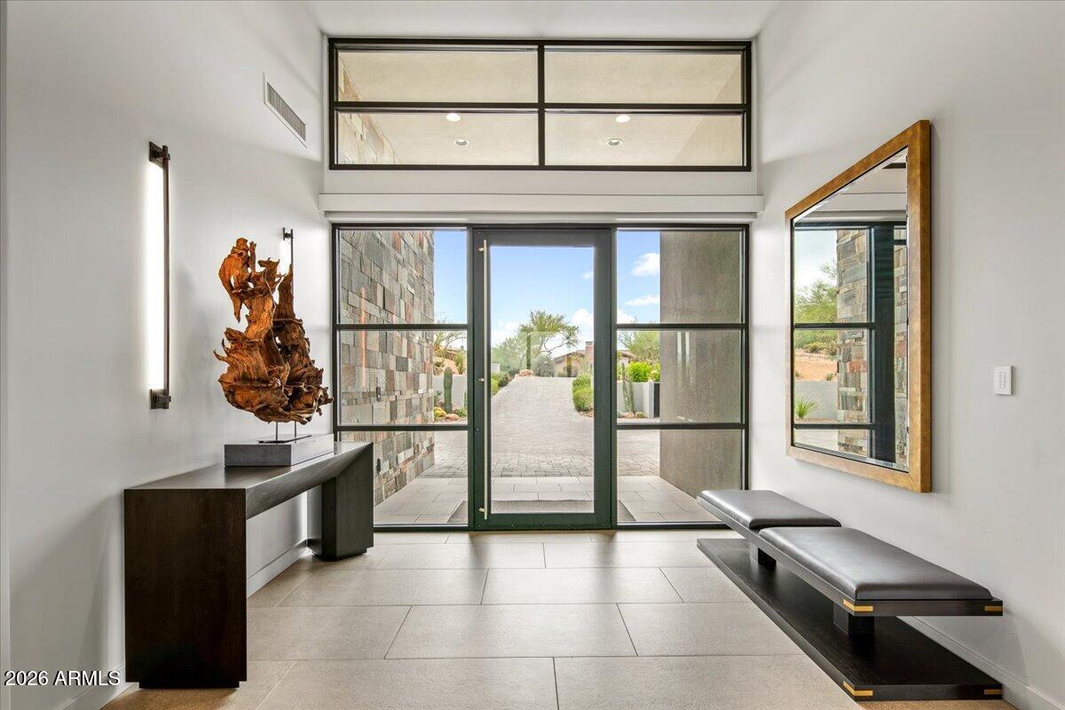 MIRABEl Club - Residential