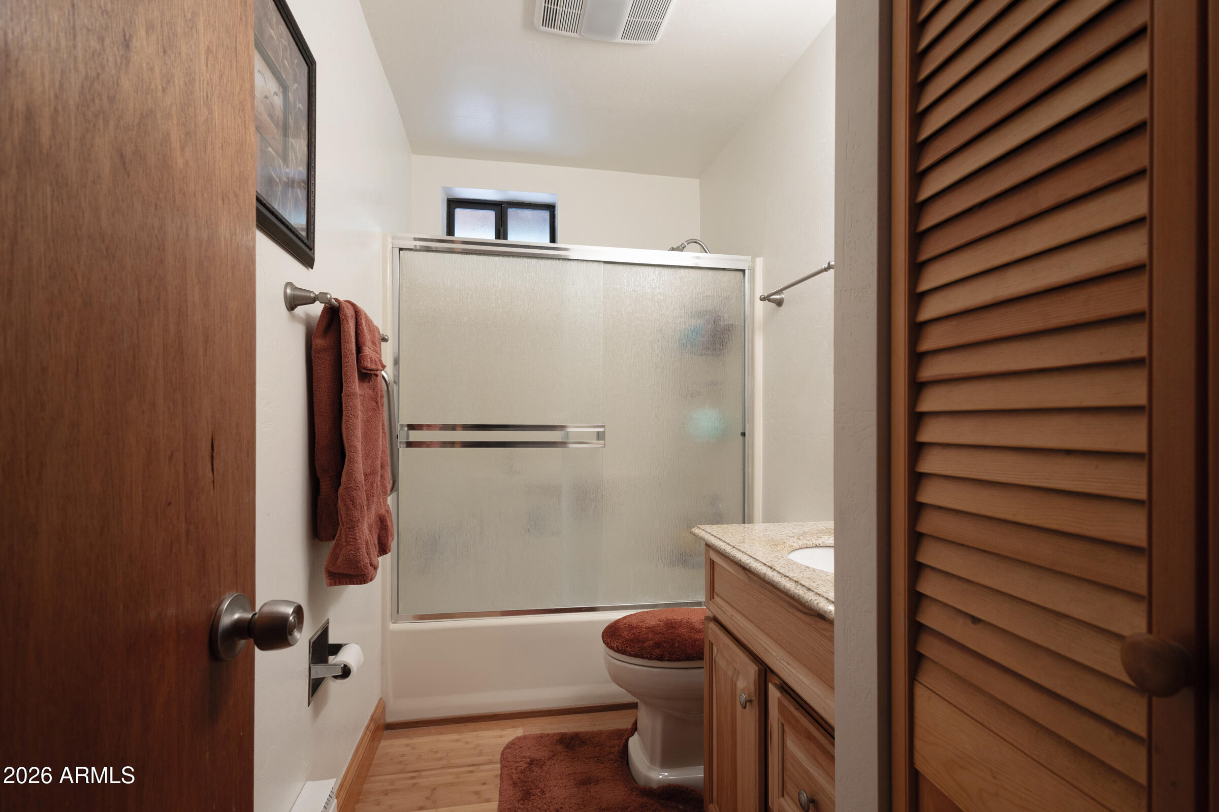 PINEWOOD 14 - Residential