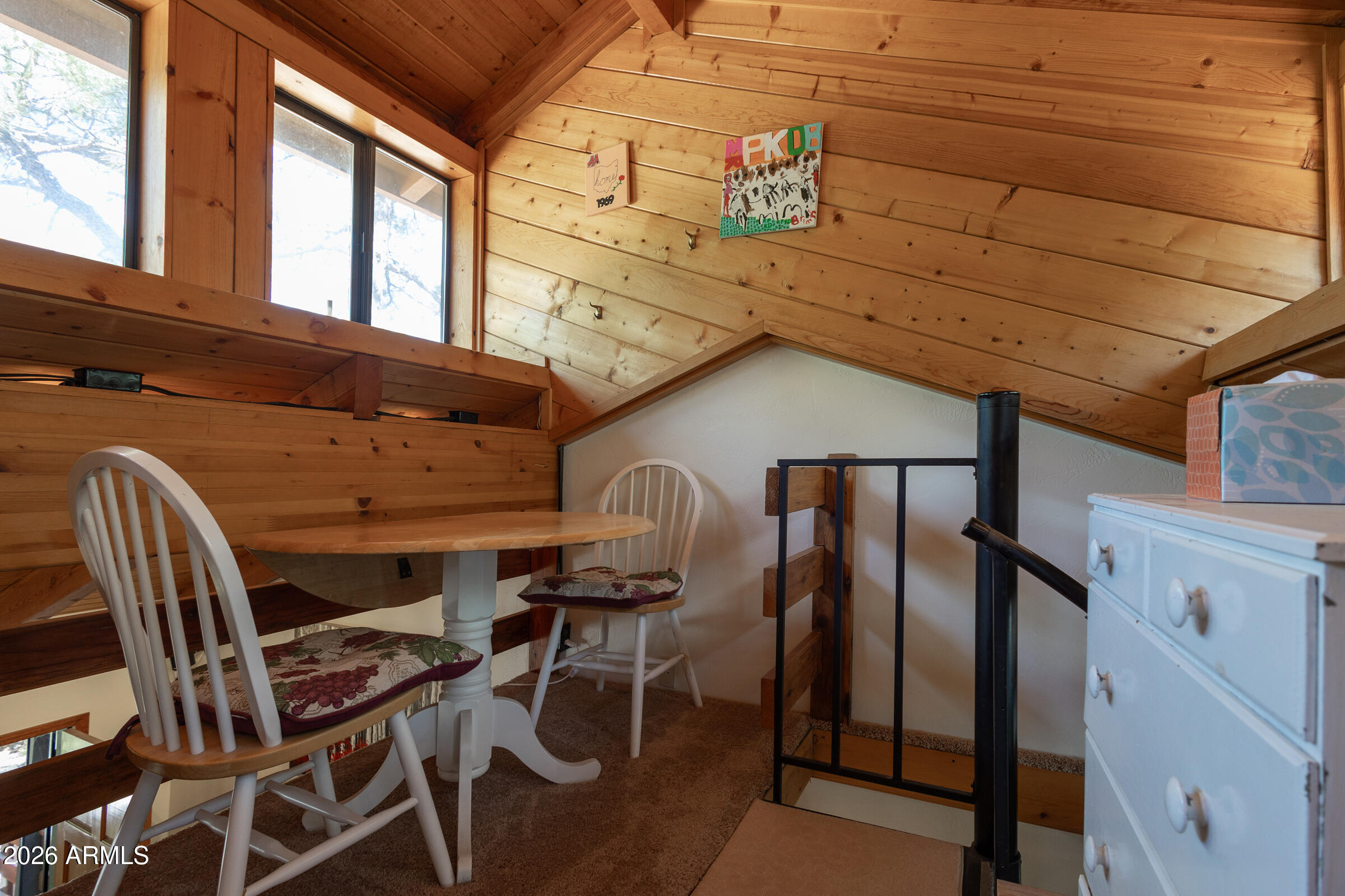 PINEWOOD 14 - Residential