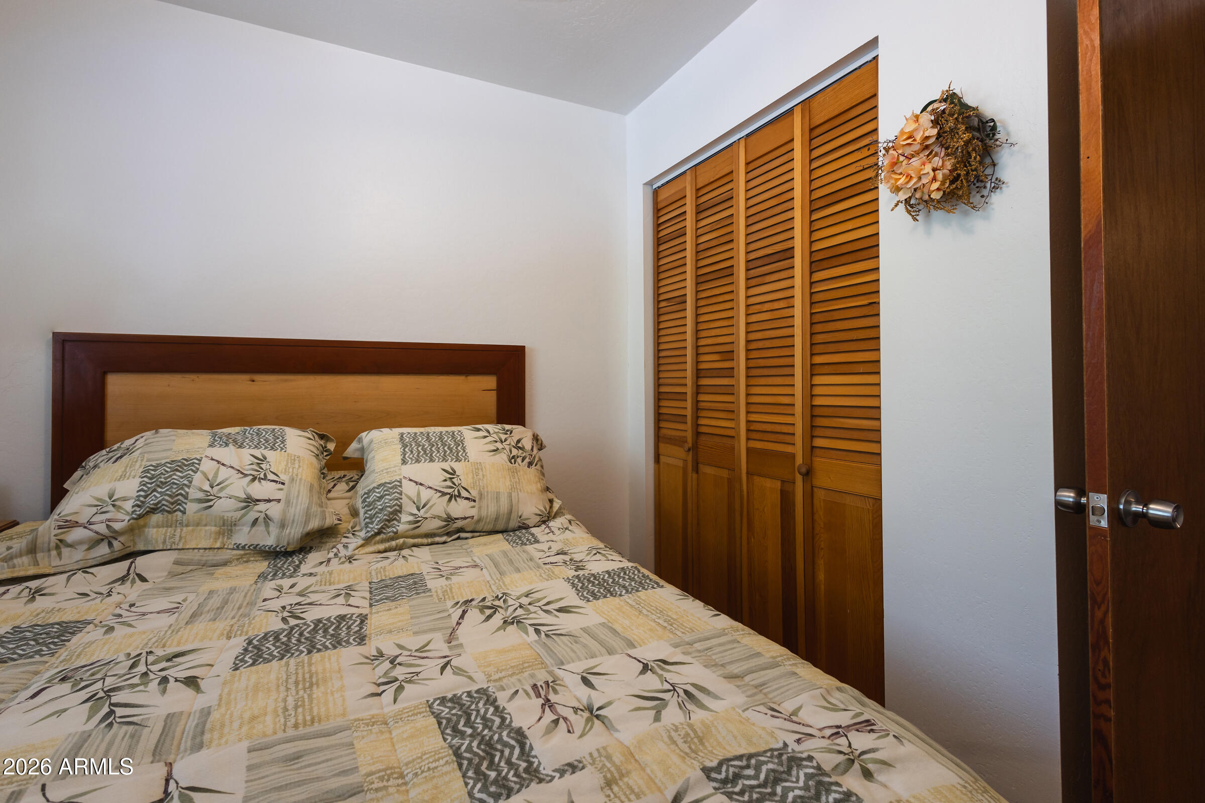 PINEWOOD 14 - Residential