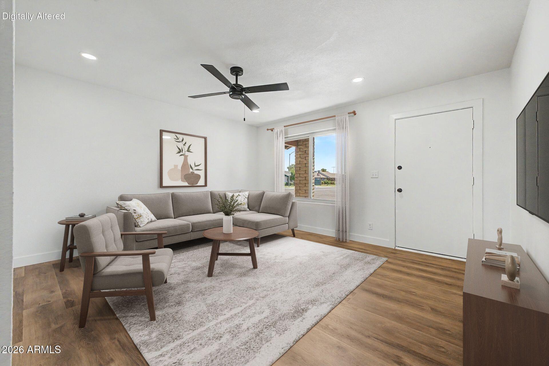 MELROSE PARK PARADISE - Residential