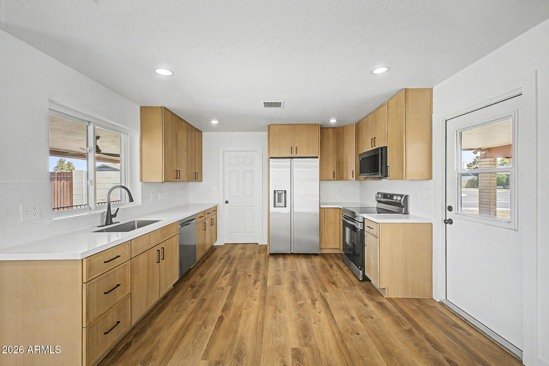 MELROSE PARK PARADISE - Residential