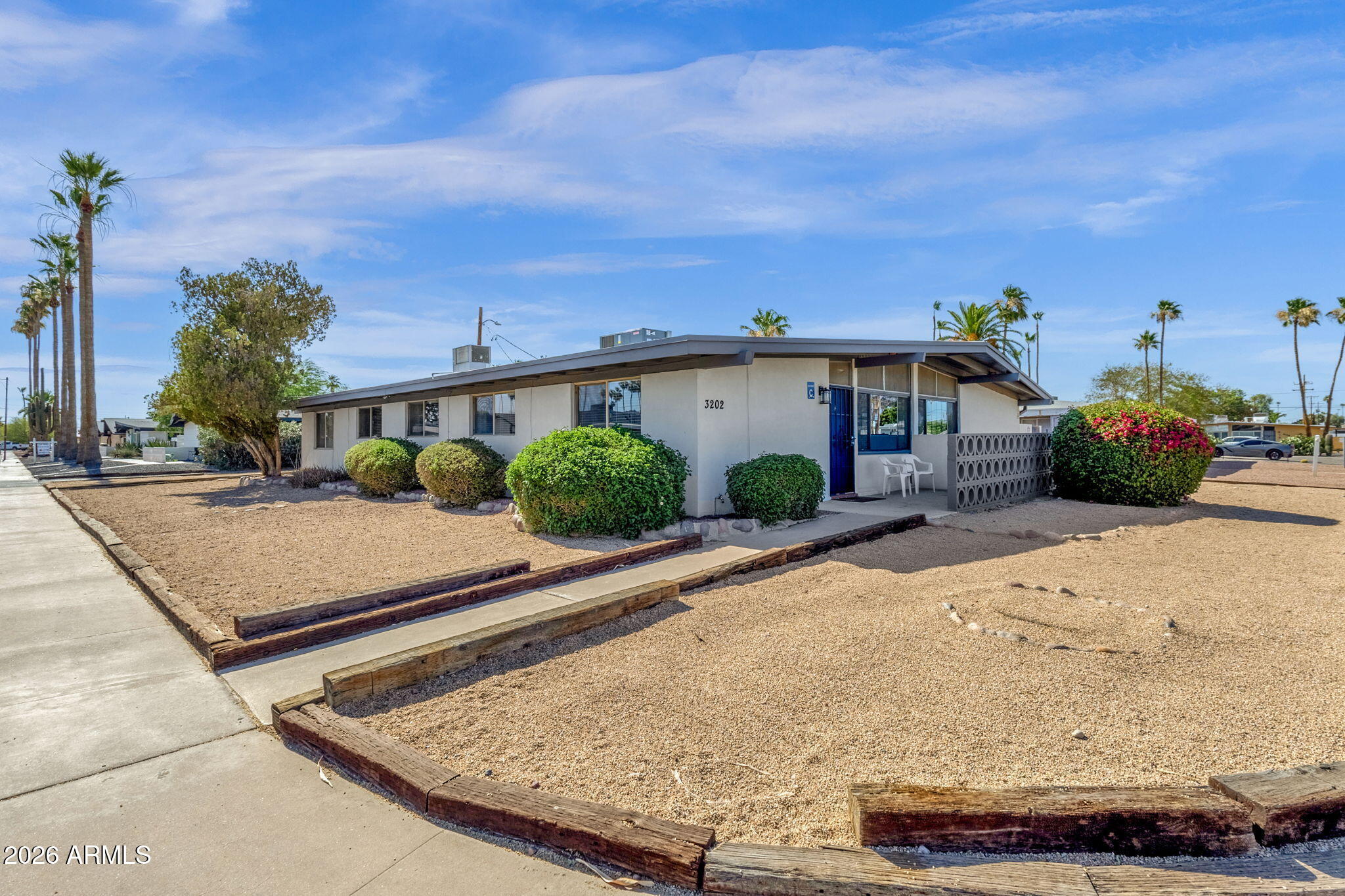 HOLIDAY PARK - Residential Income