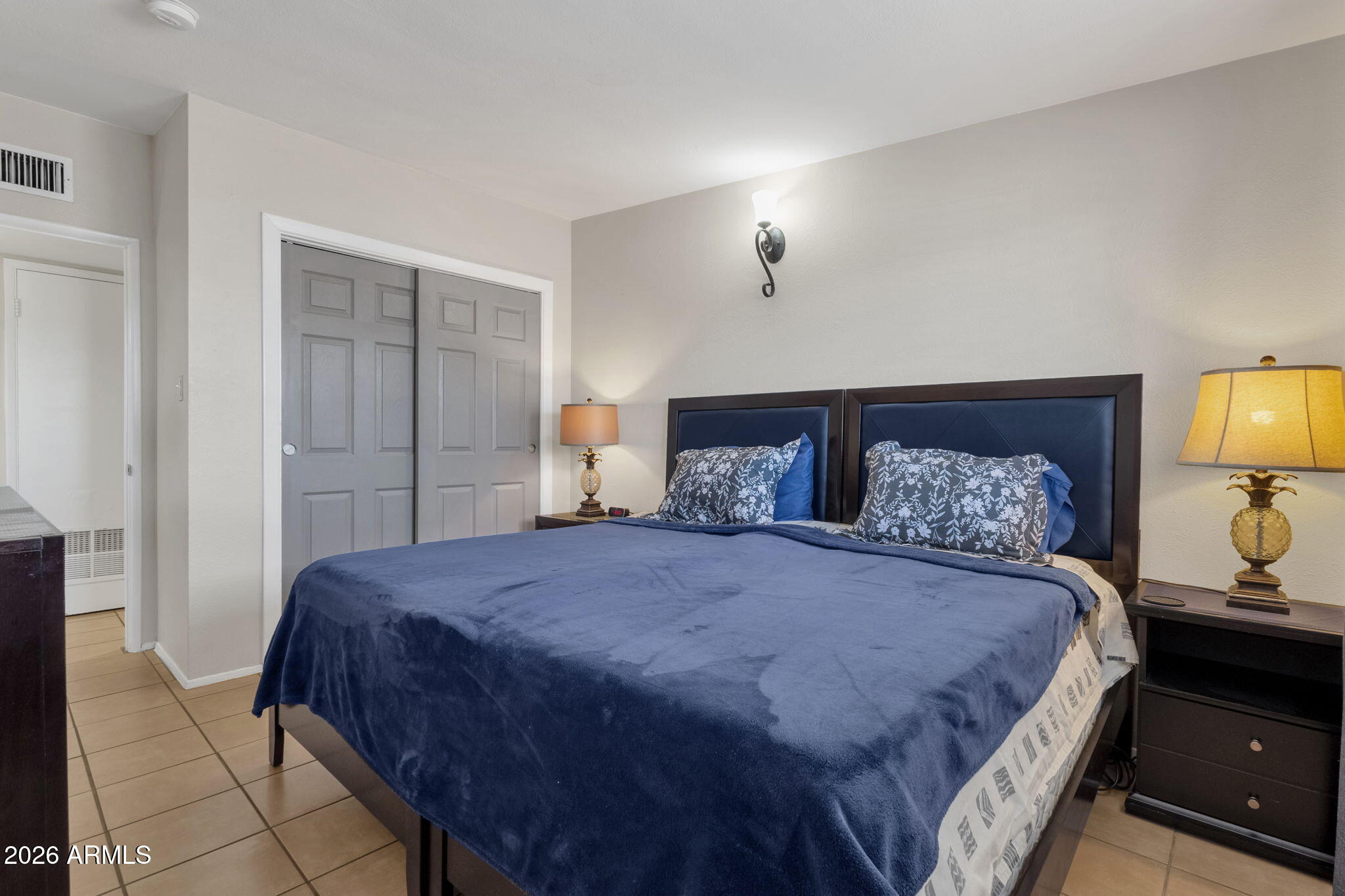 HOLIDAY PARK - Residential Income