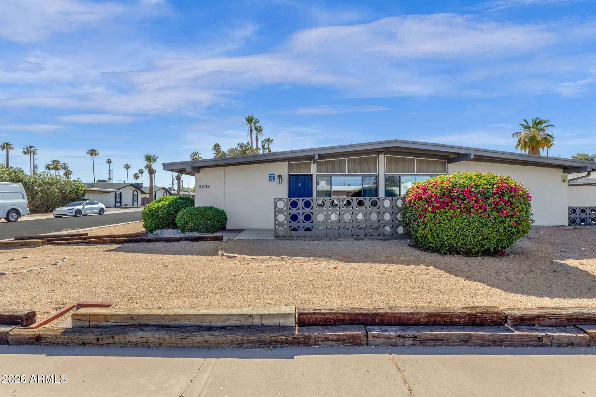 HOLIDAY PARK - Residential Income