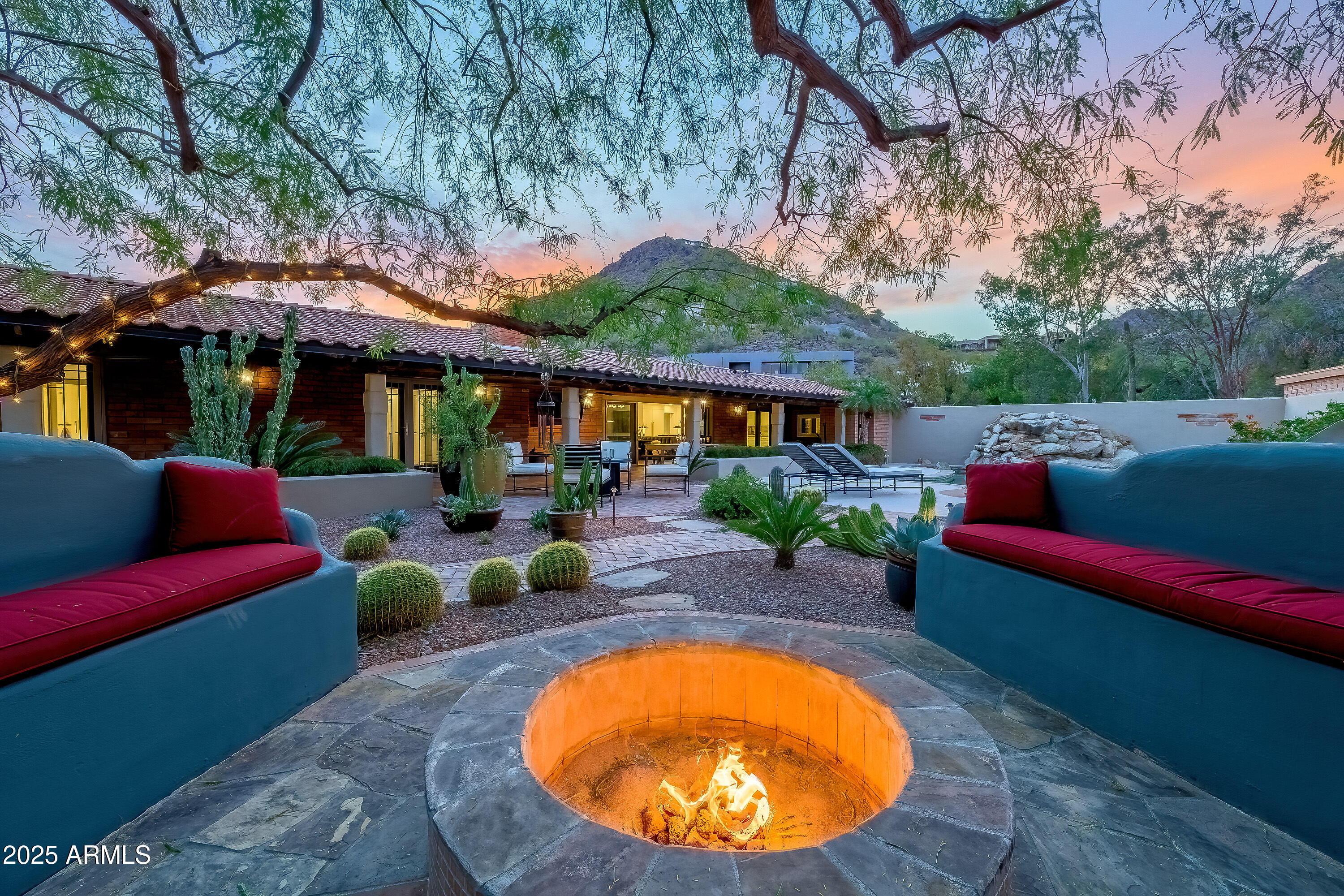 PARADISE HILLS ESTATES - Residential