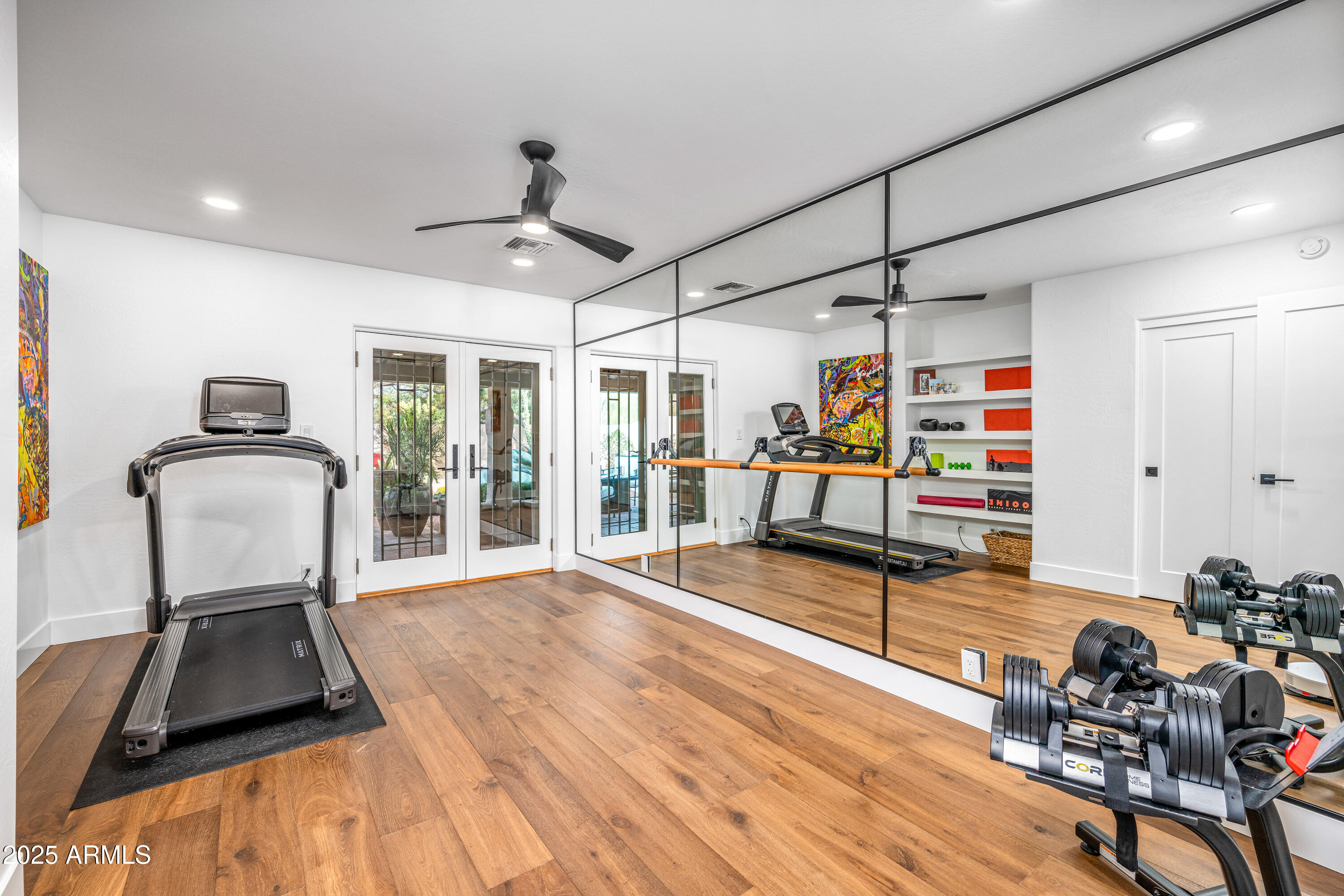PARADISE HILLS ESTATES - Residential