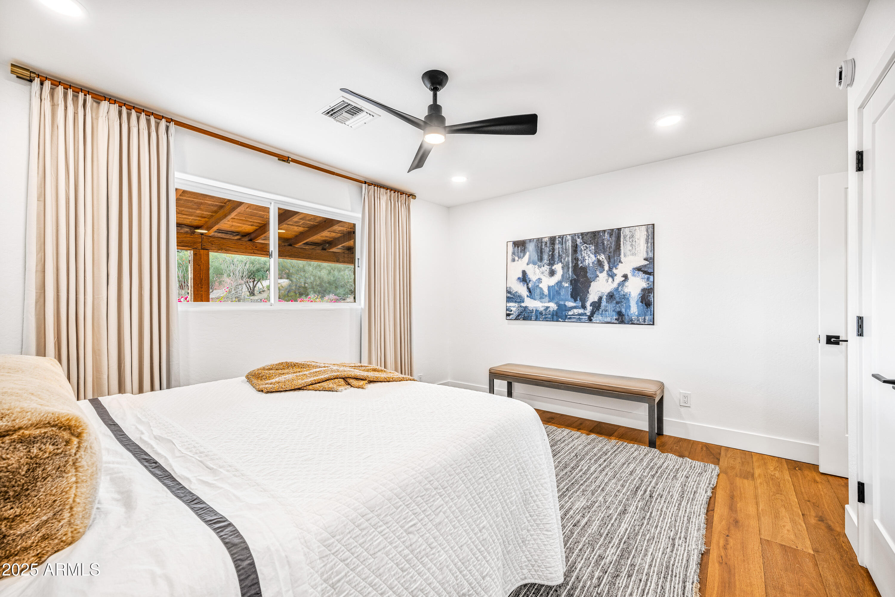 PARADISE HILLS ESTATES - Residential